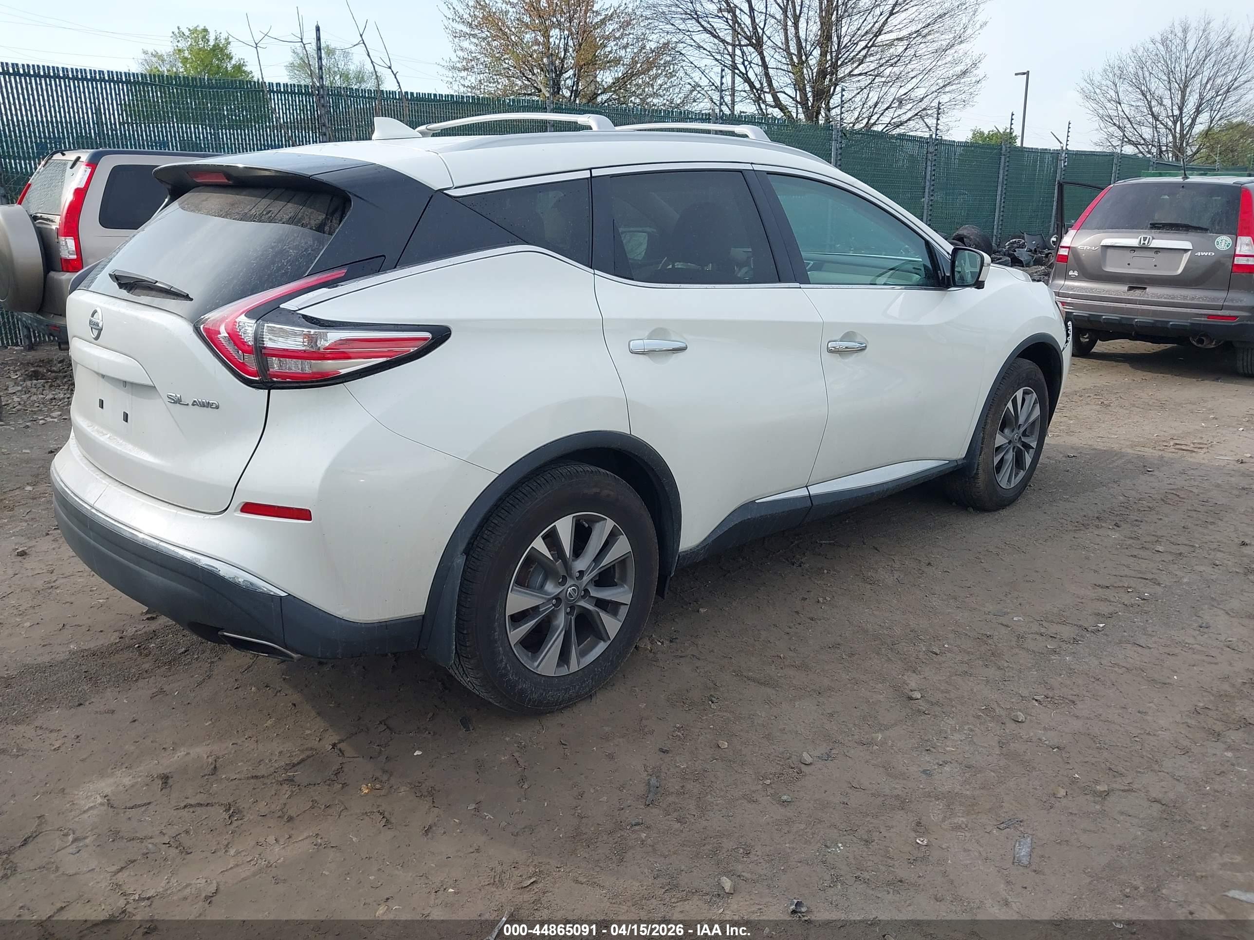 NISSAN MURANO image 4