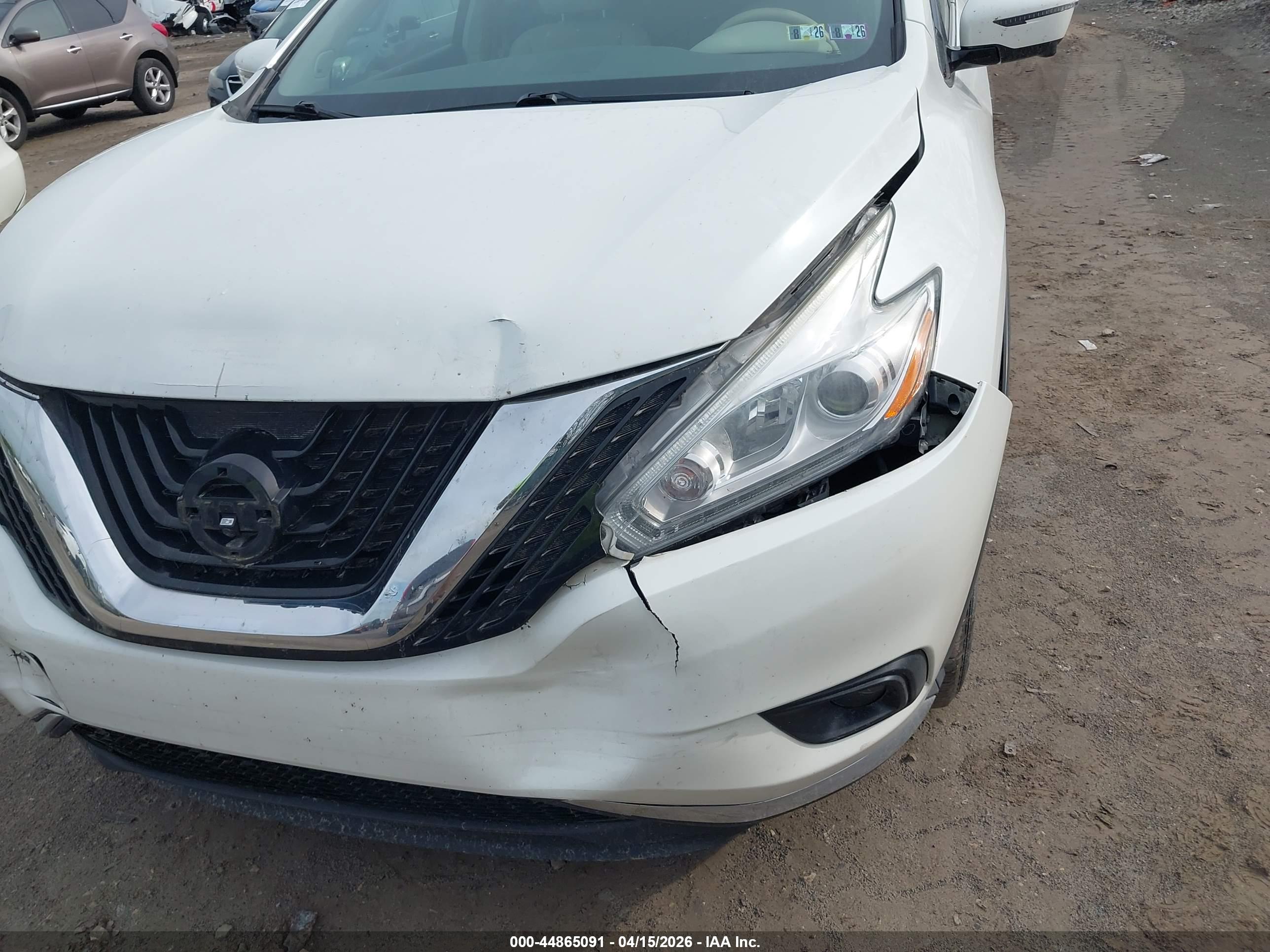 NISSAN MURANO image 6