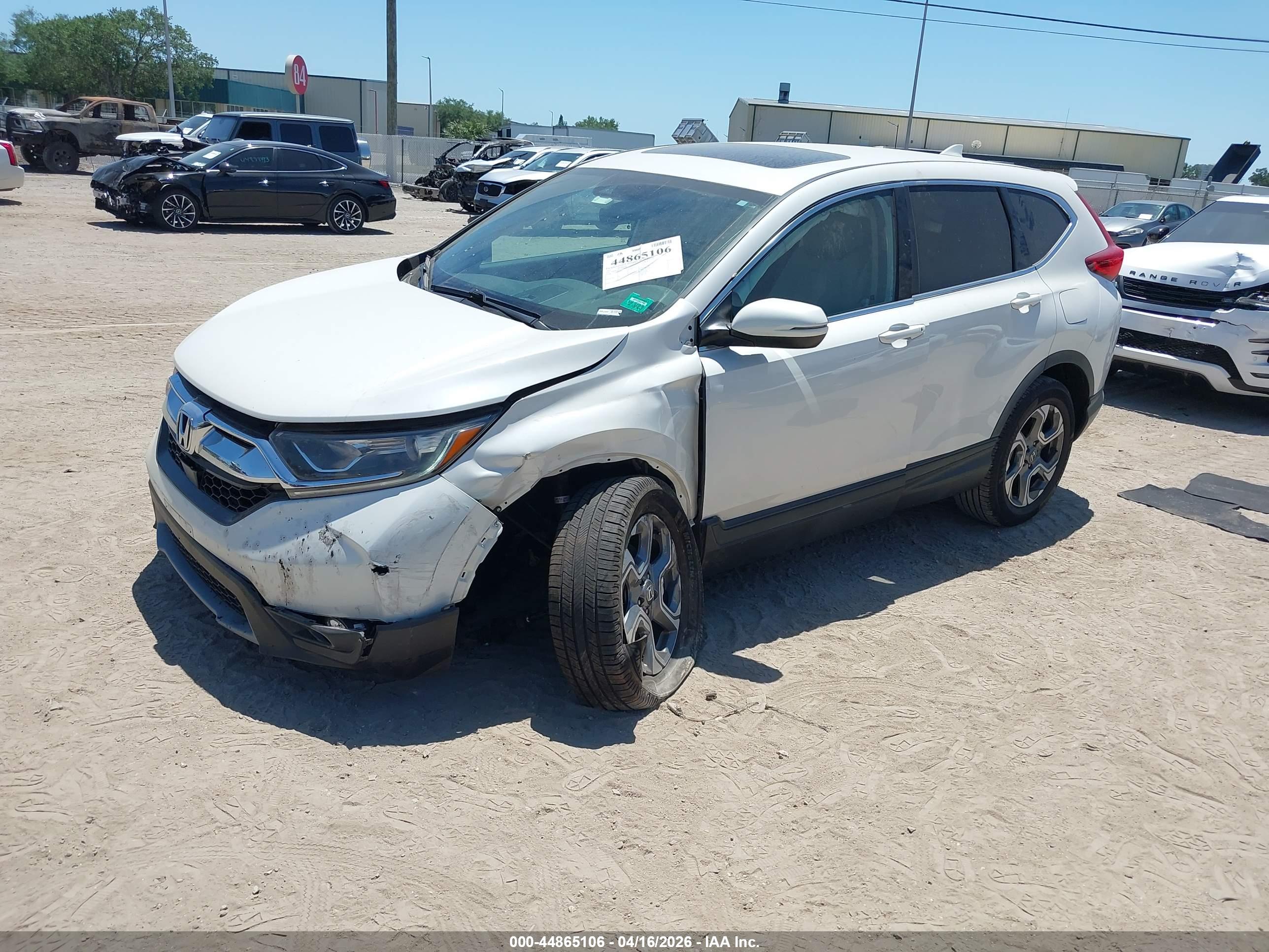 HONDA CR-V image 2
