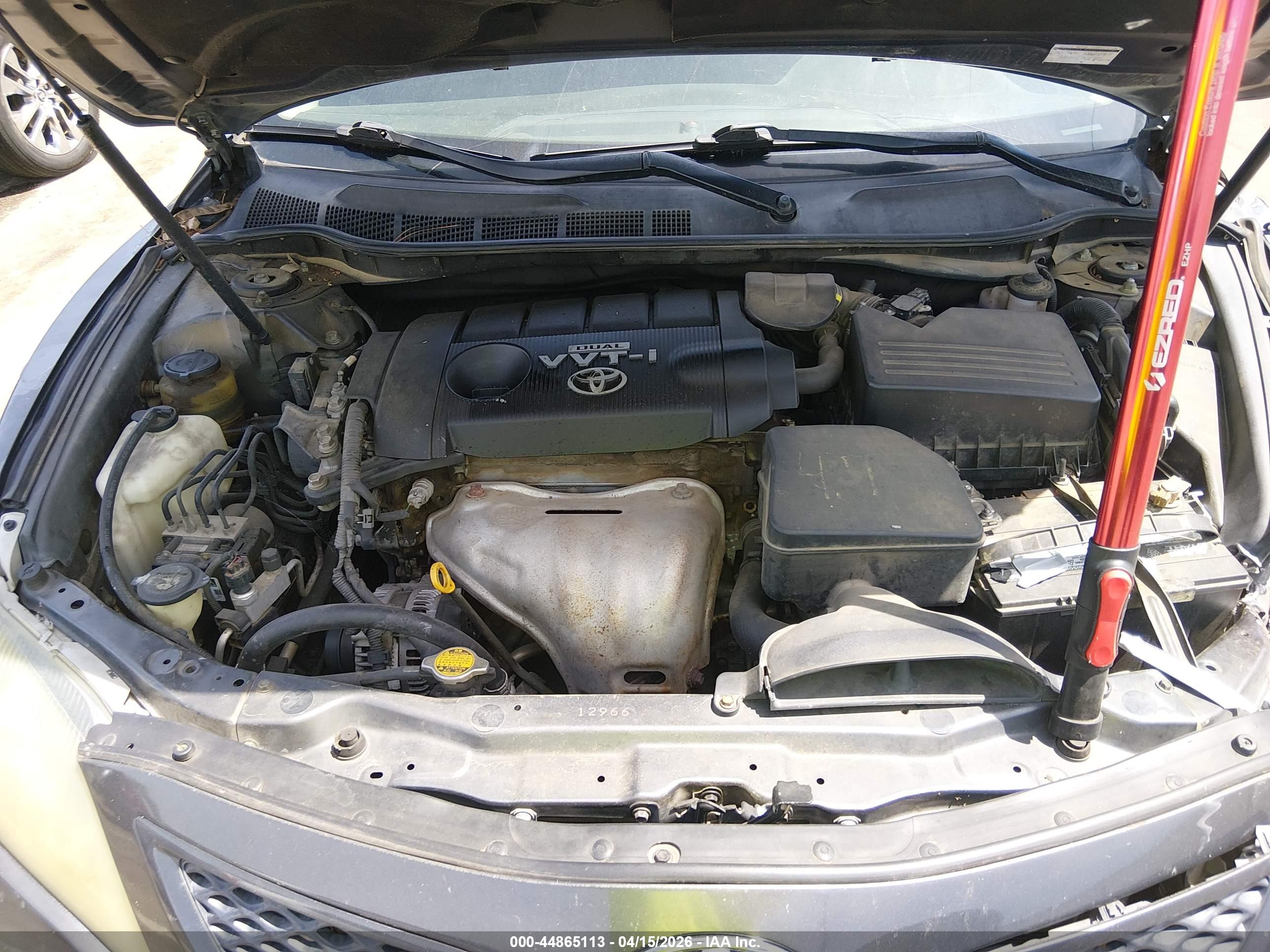 TOYOTA CAMRY image 10