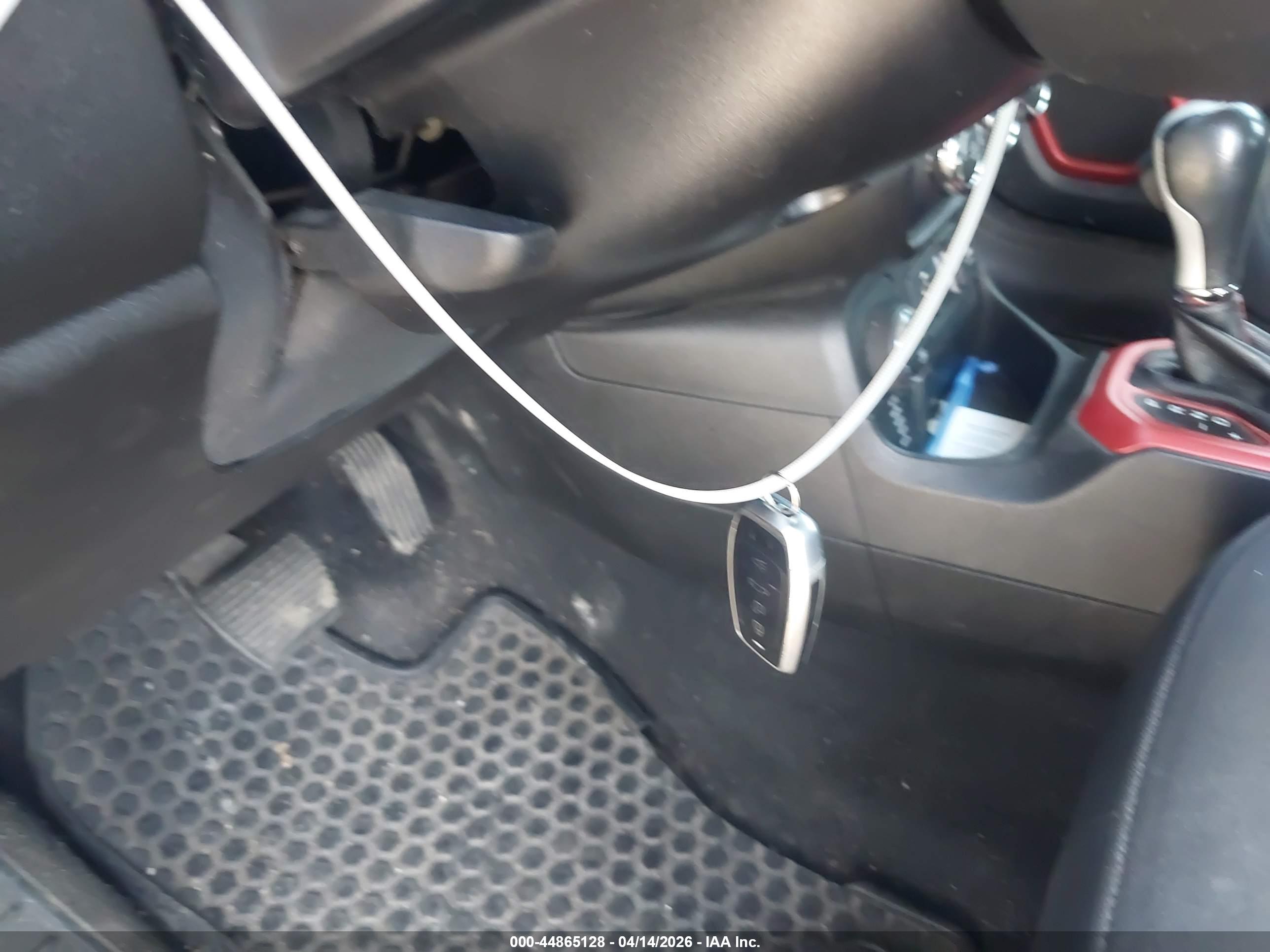 JEEP RENEGADE image 11