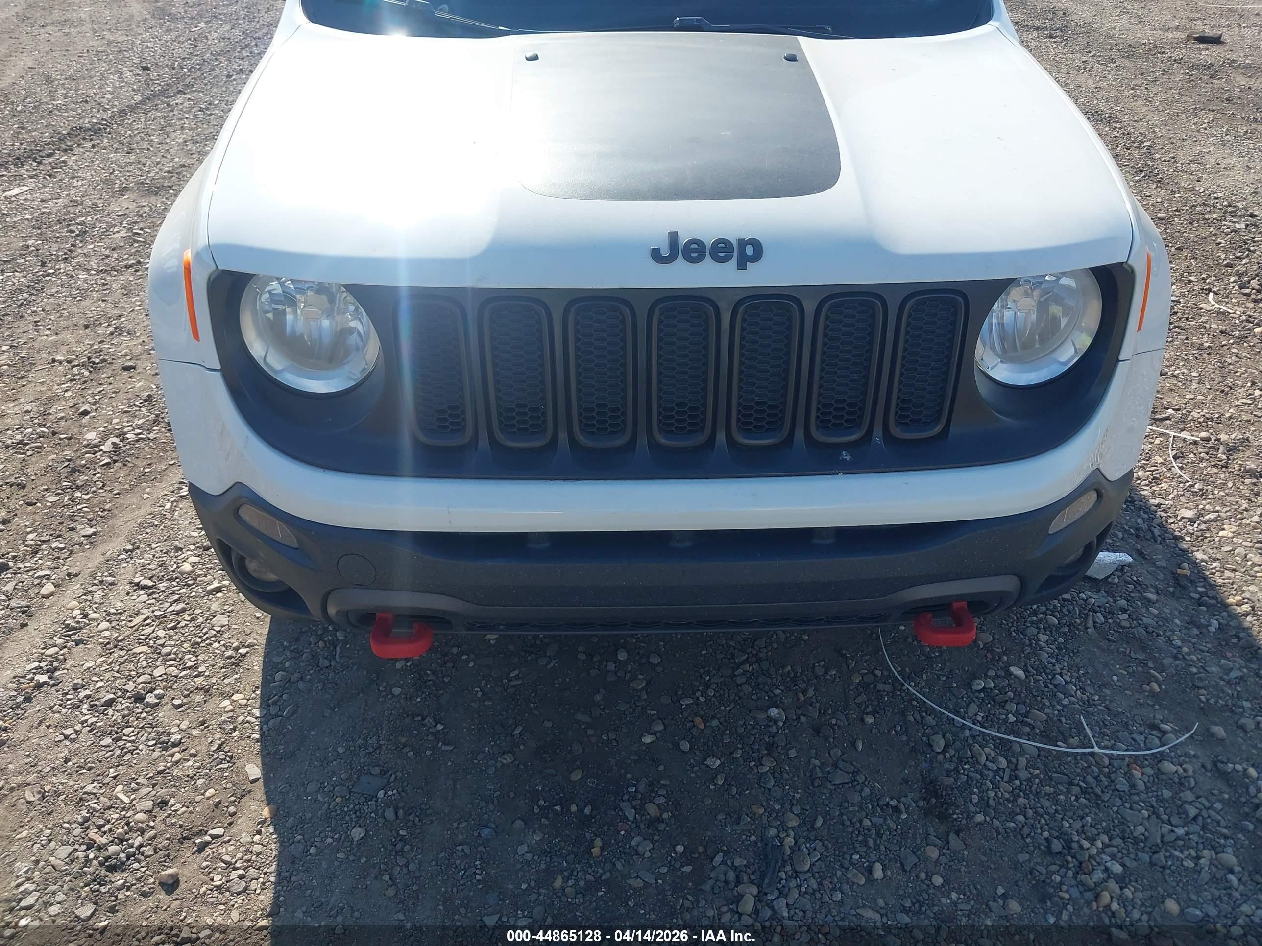 JEEP RENEGADE image 6