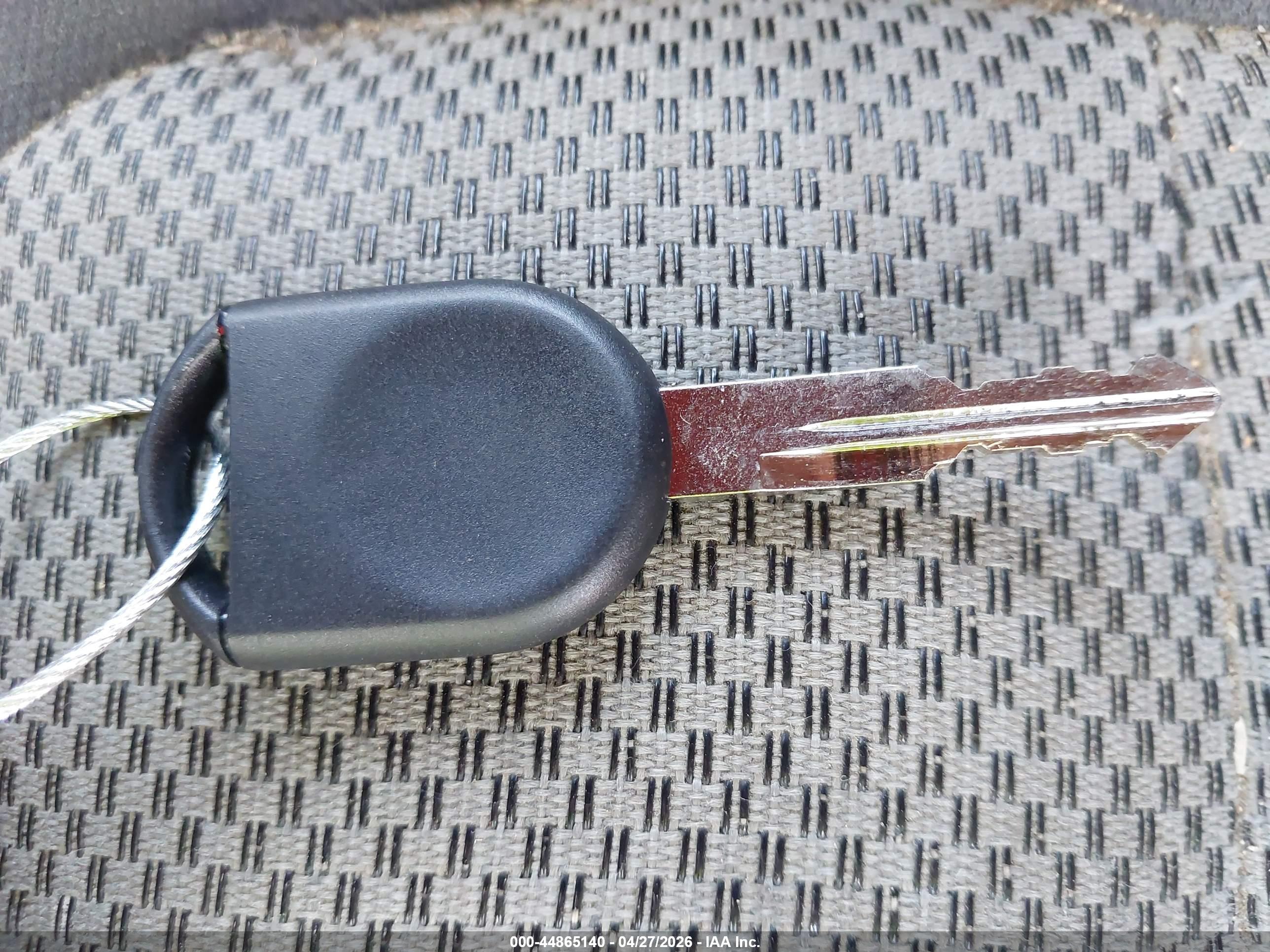 FORD EXPLORER image 11