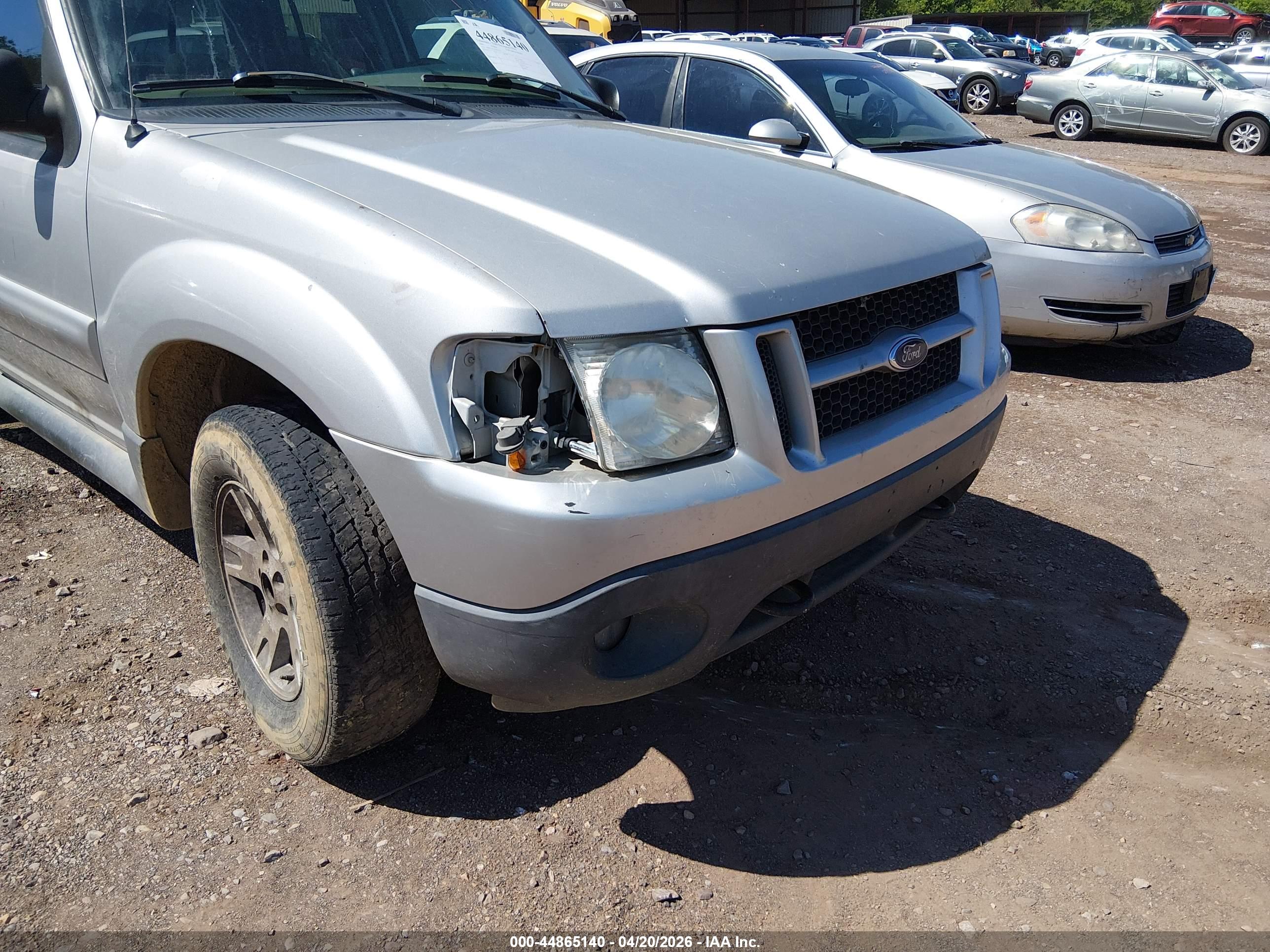 FORD EXPLORER image 6
