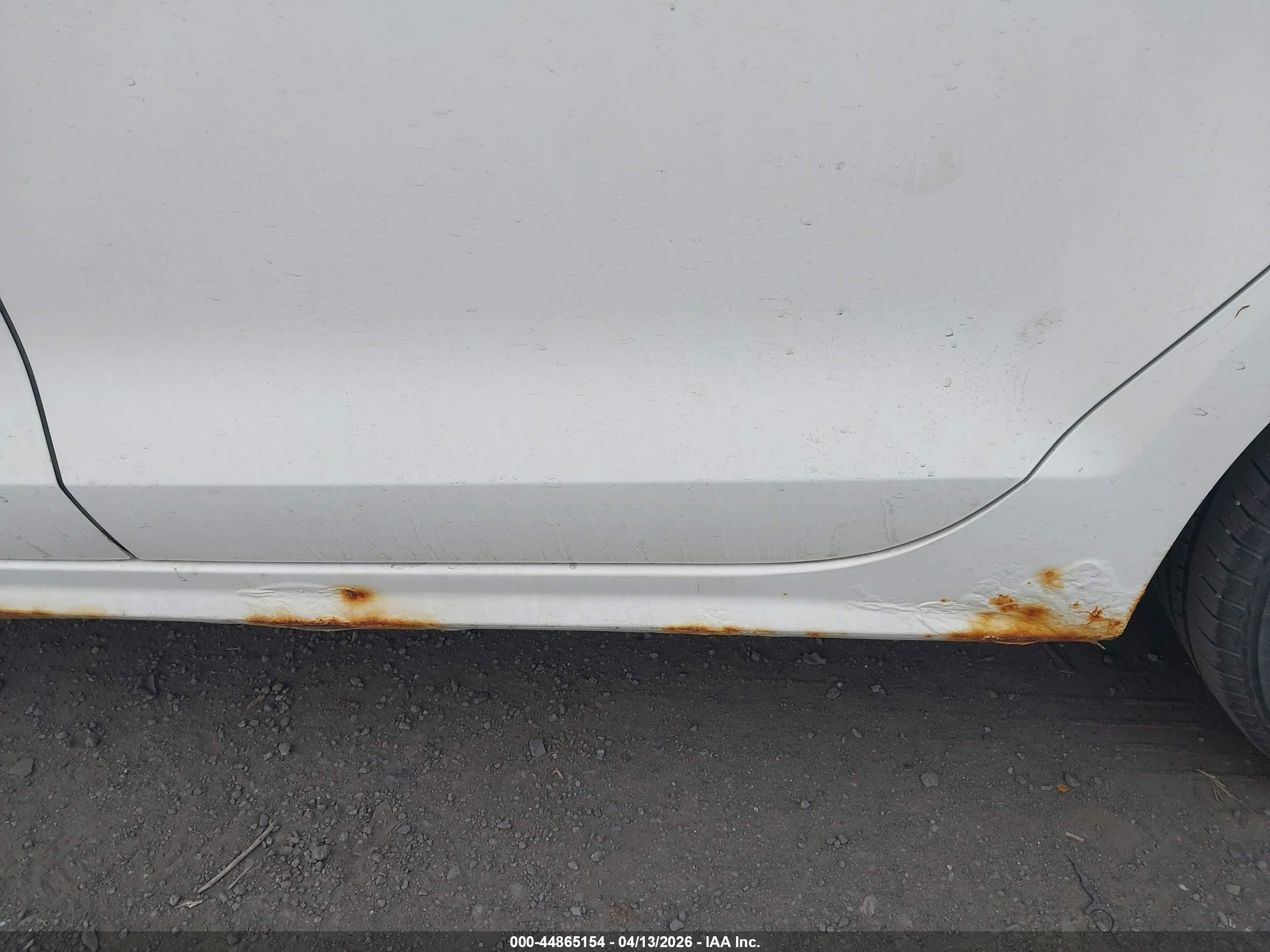 VOLKSWAGEN JETTA image 6