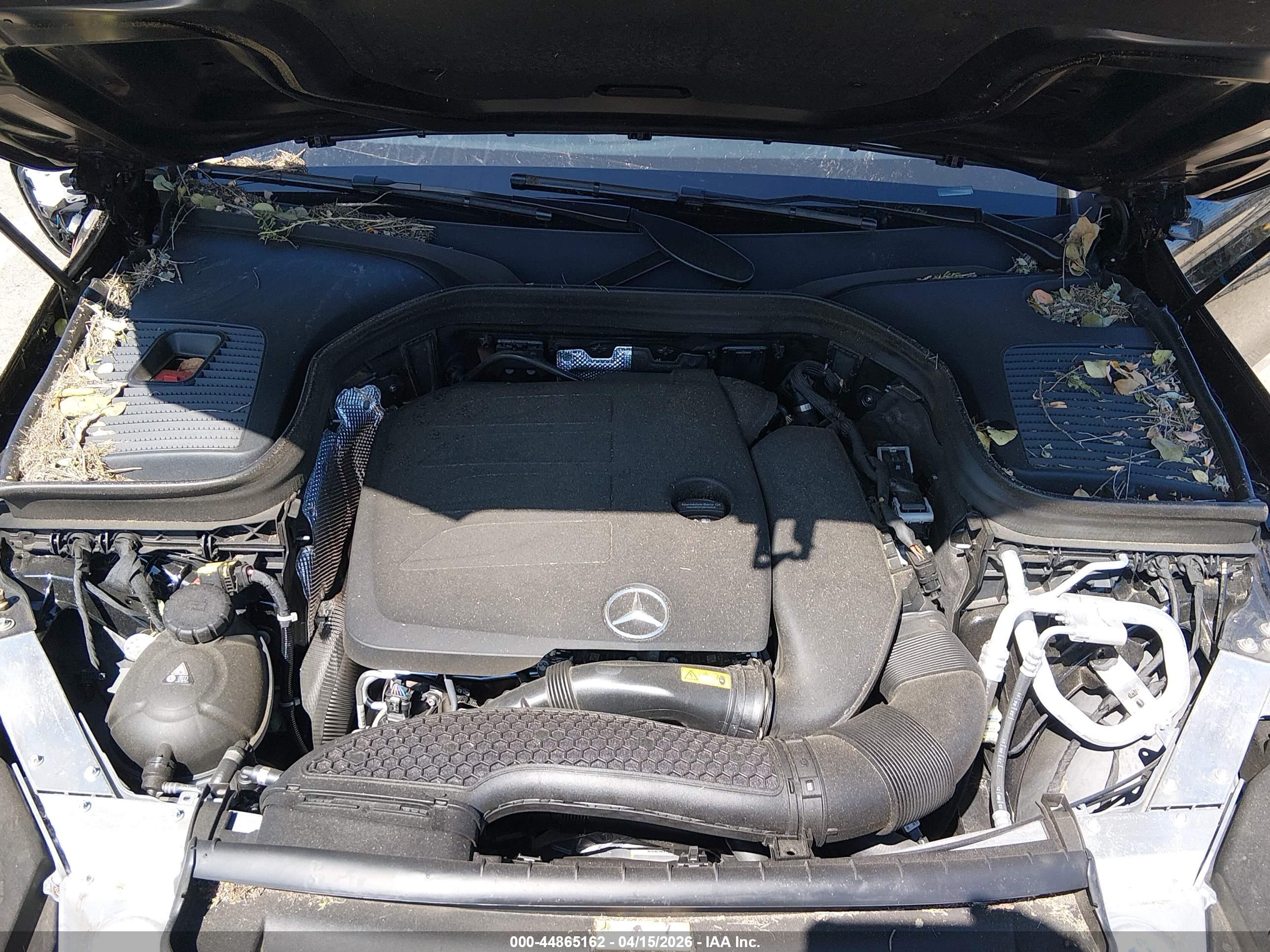 MERCEDES-BENZ GLC image 10