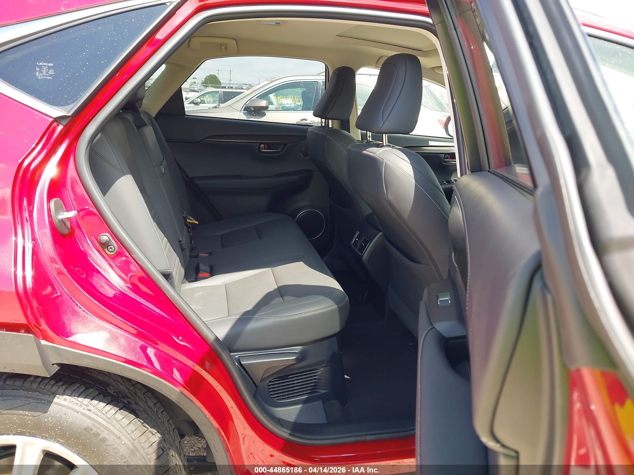 LEXUS NX image 8