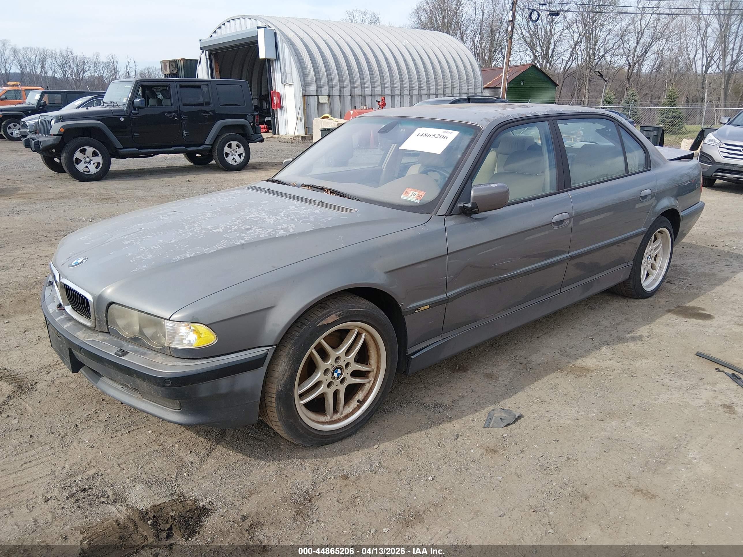 BMW 740IL image 2