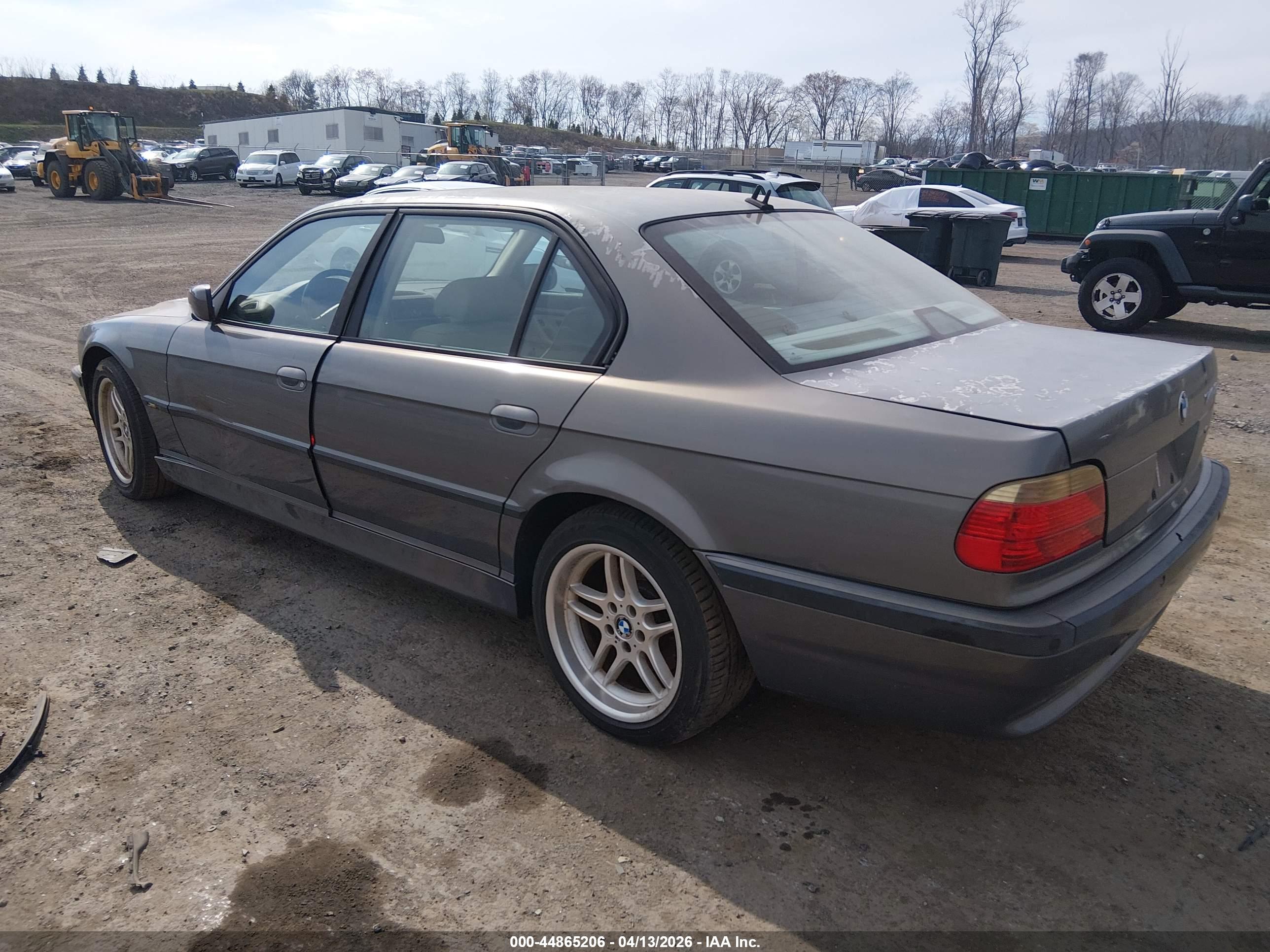 BMW 740IL image 3