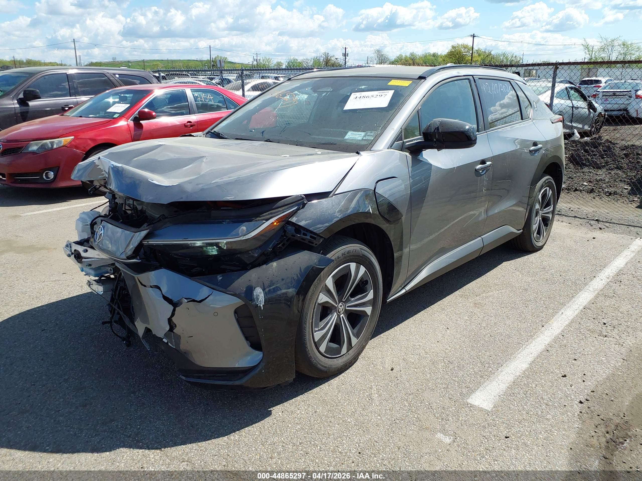 TOYOTA BZ4X image 2