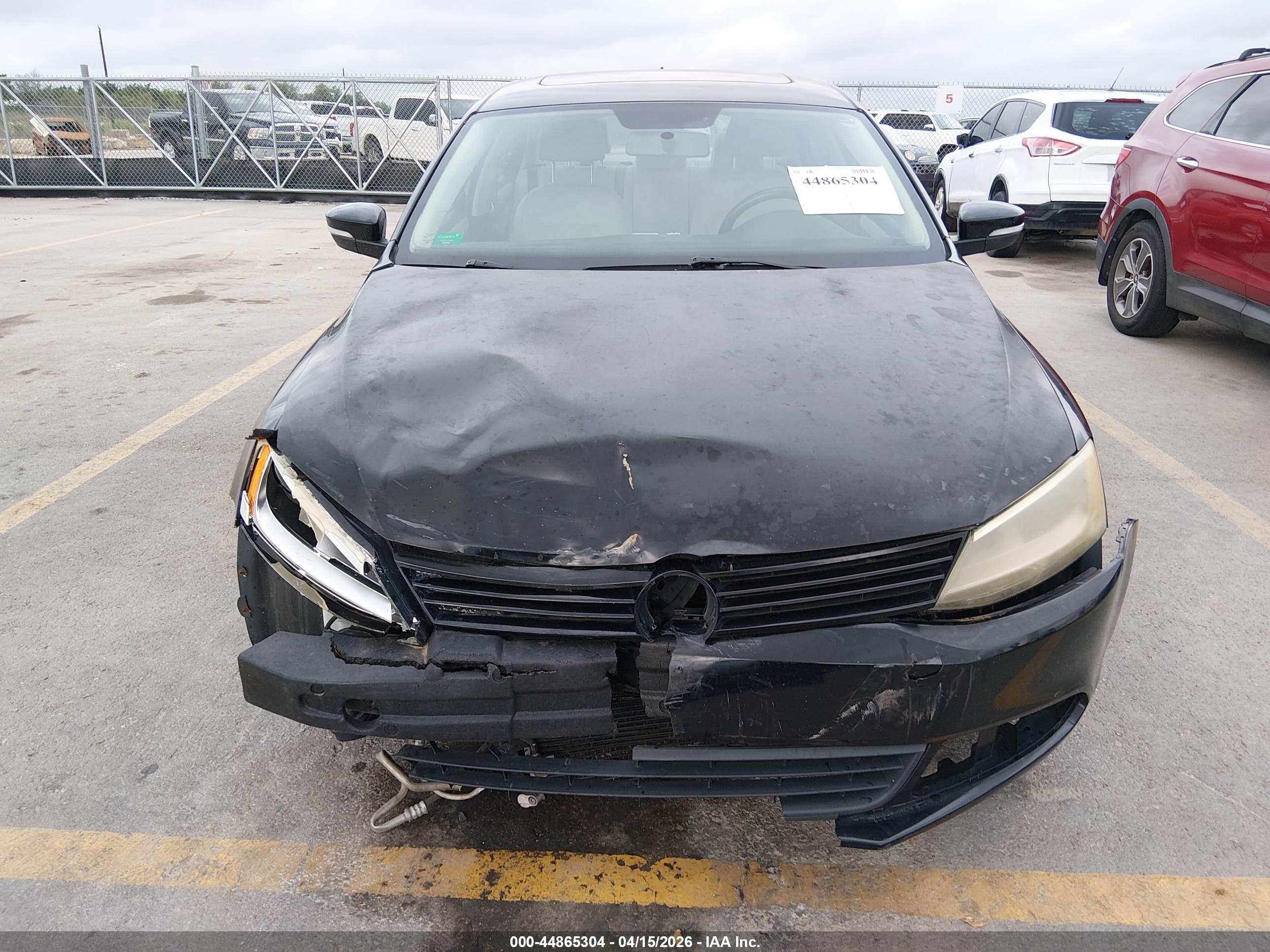 VOLKSWAGEN JETTA image 6