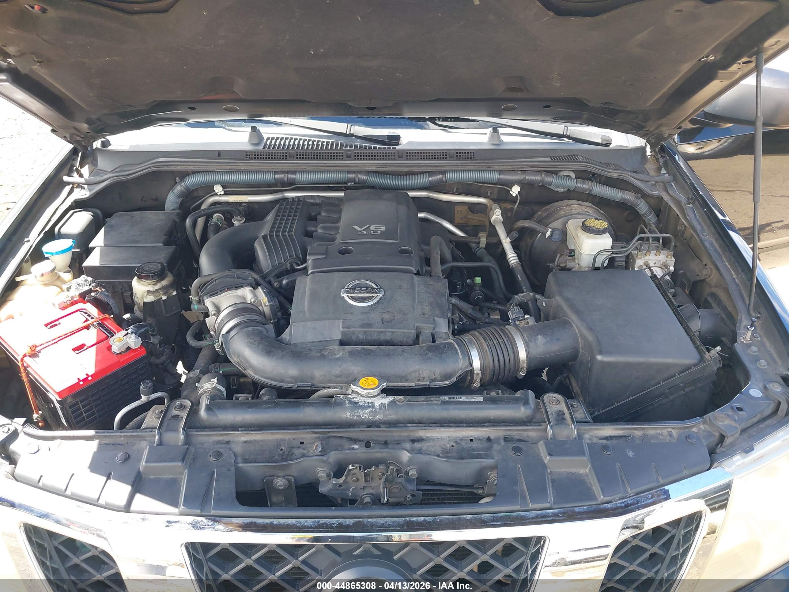 NISSAN FRONTIER image 10