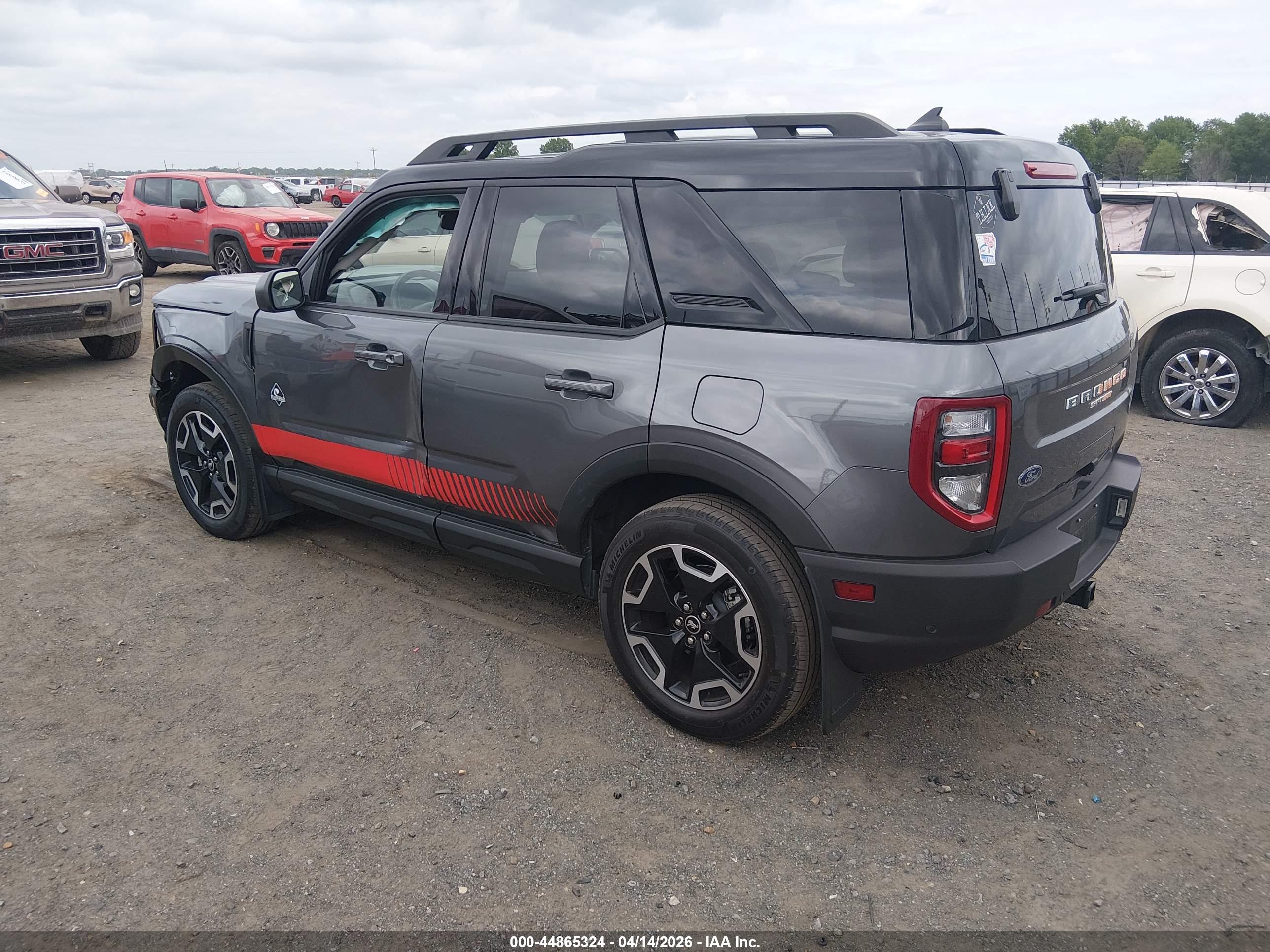 FORD BRONCO image 3