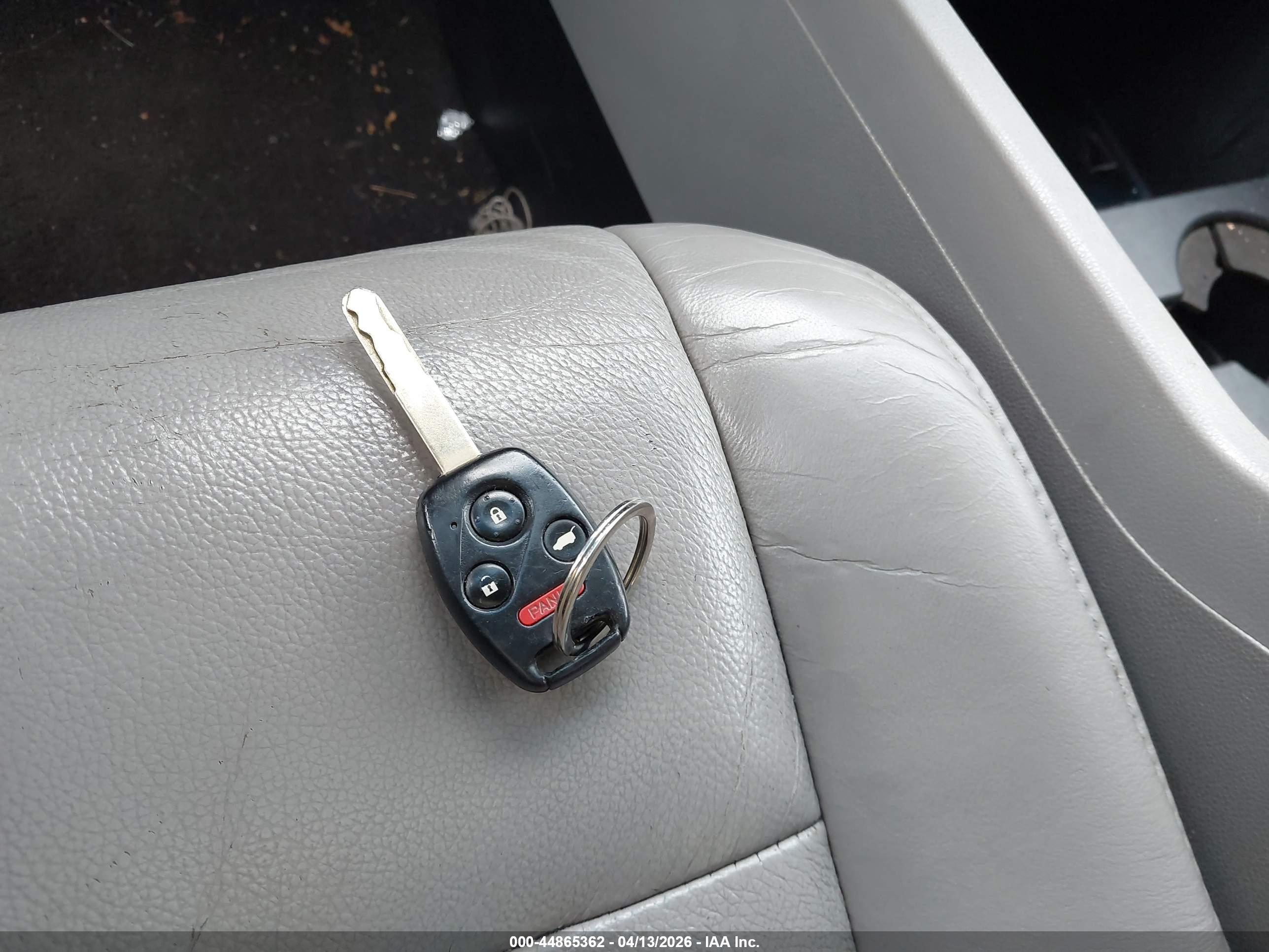 HONDA PILOT image 11