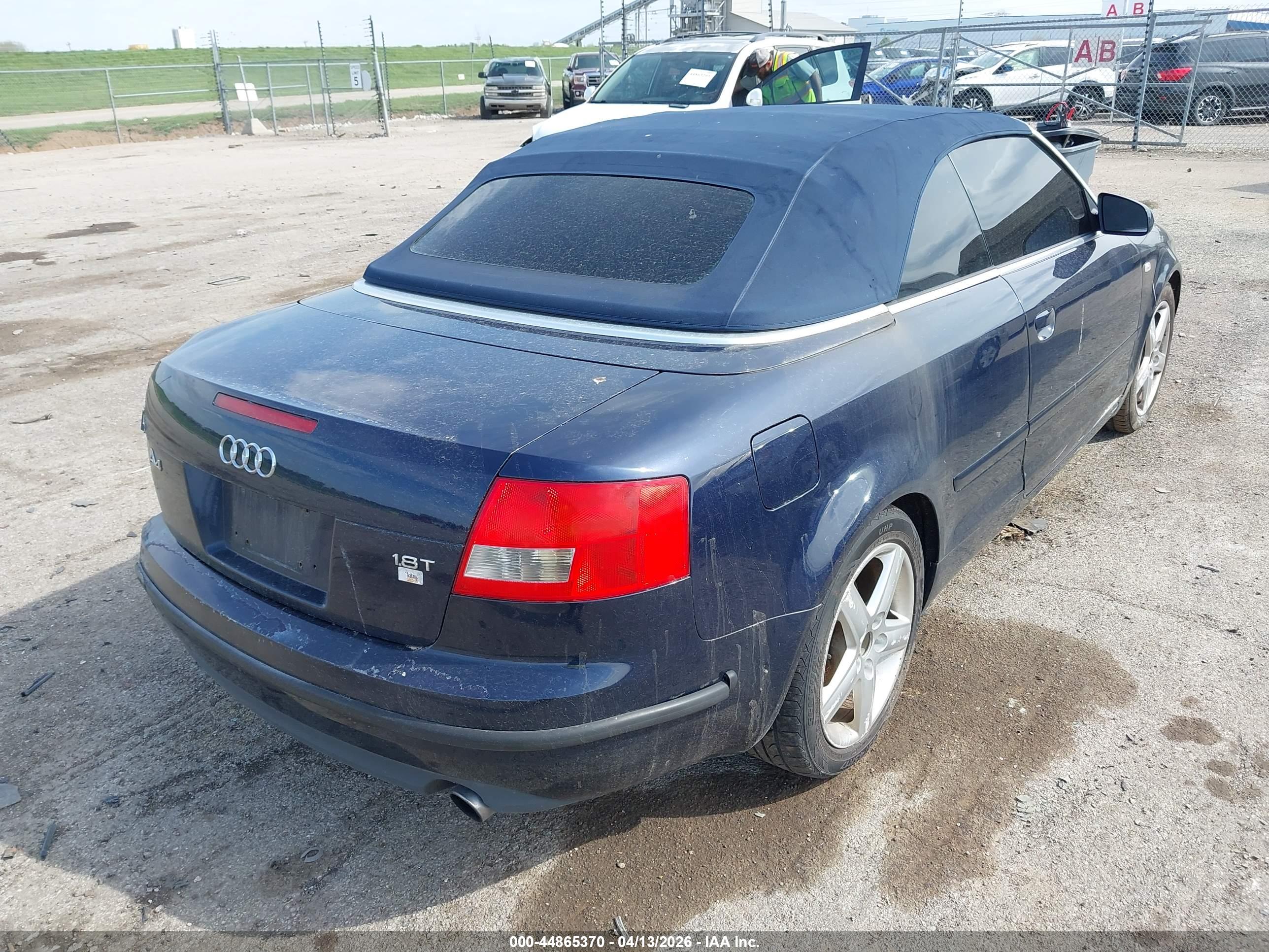 AUDI A4 image 4