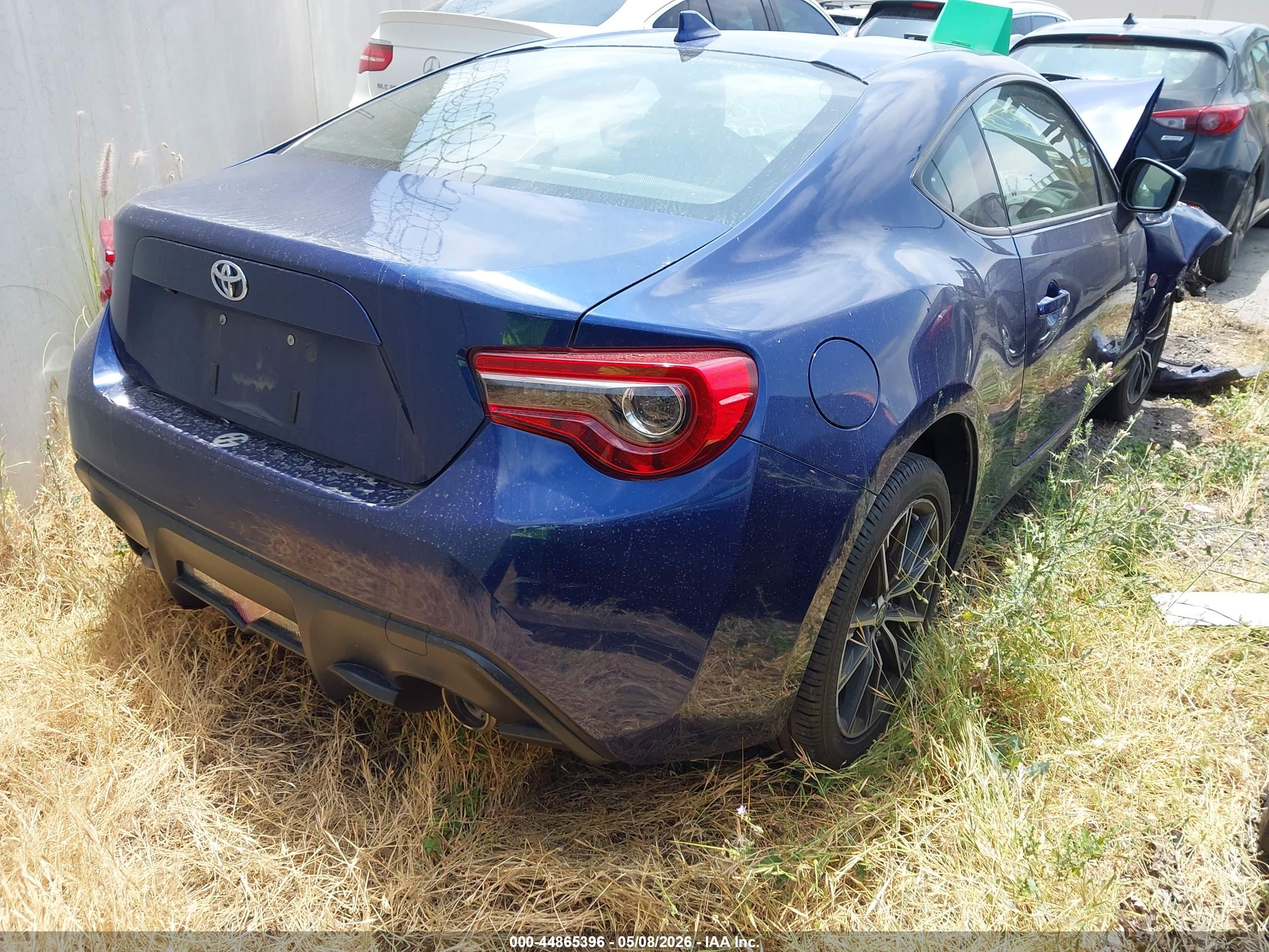 TOYOTA 86 image 4