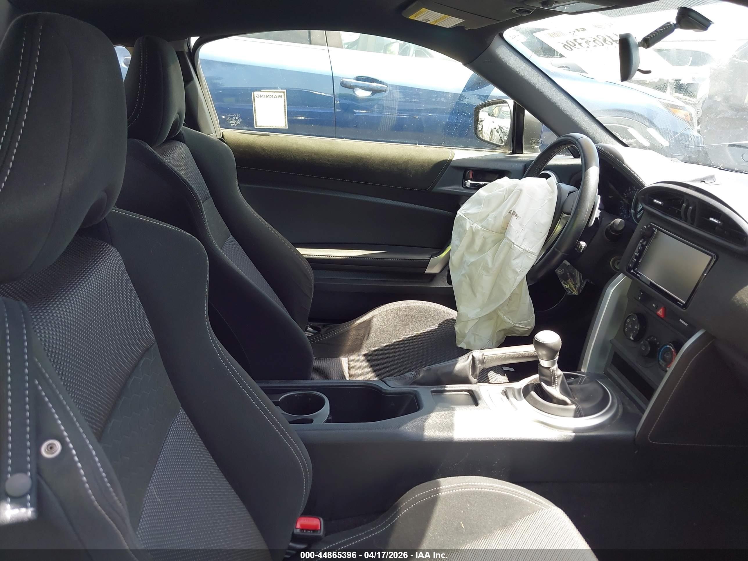 TOYOTA 86 image 5