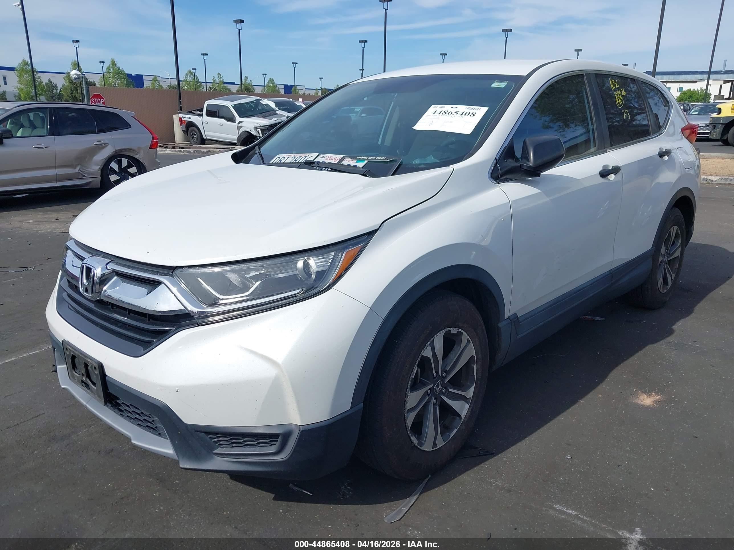 HONDA CR-V image 2