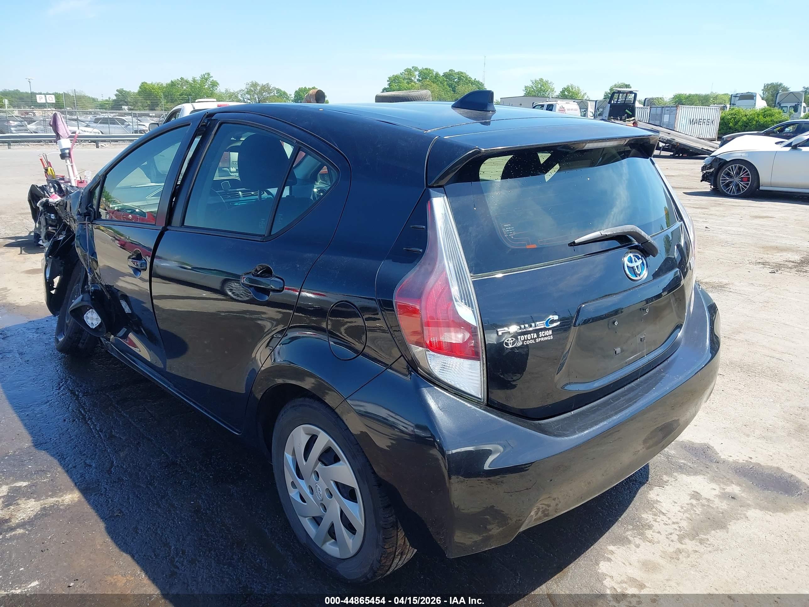 TOYOTA PRIUS image 3