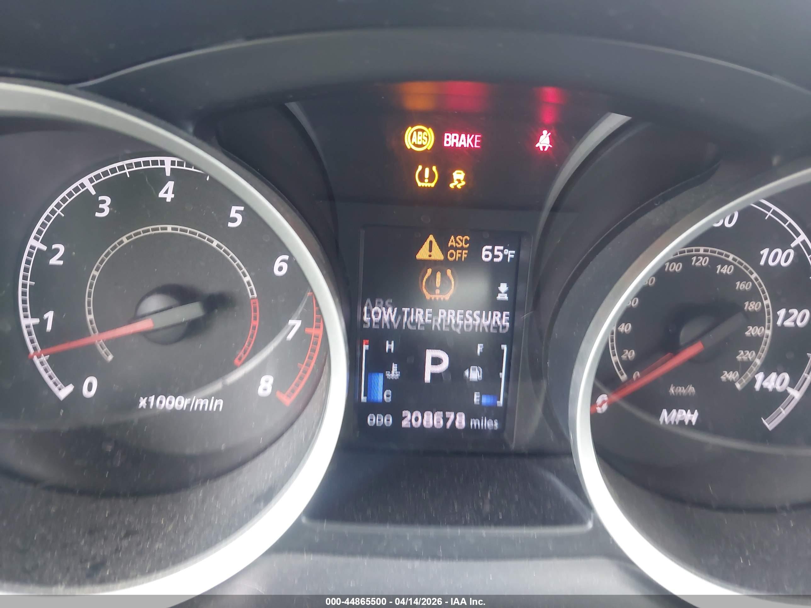 MITSUBISHI LANCER image 7