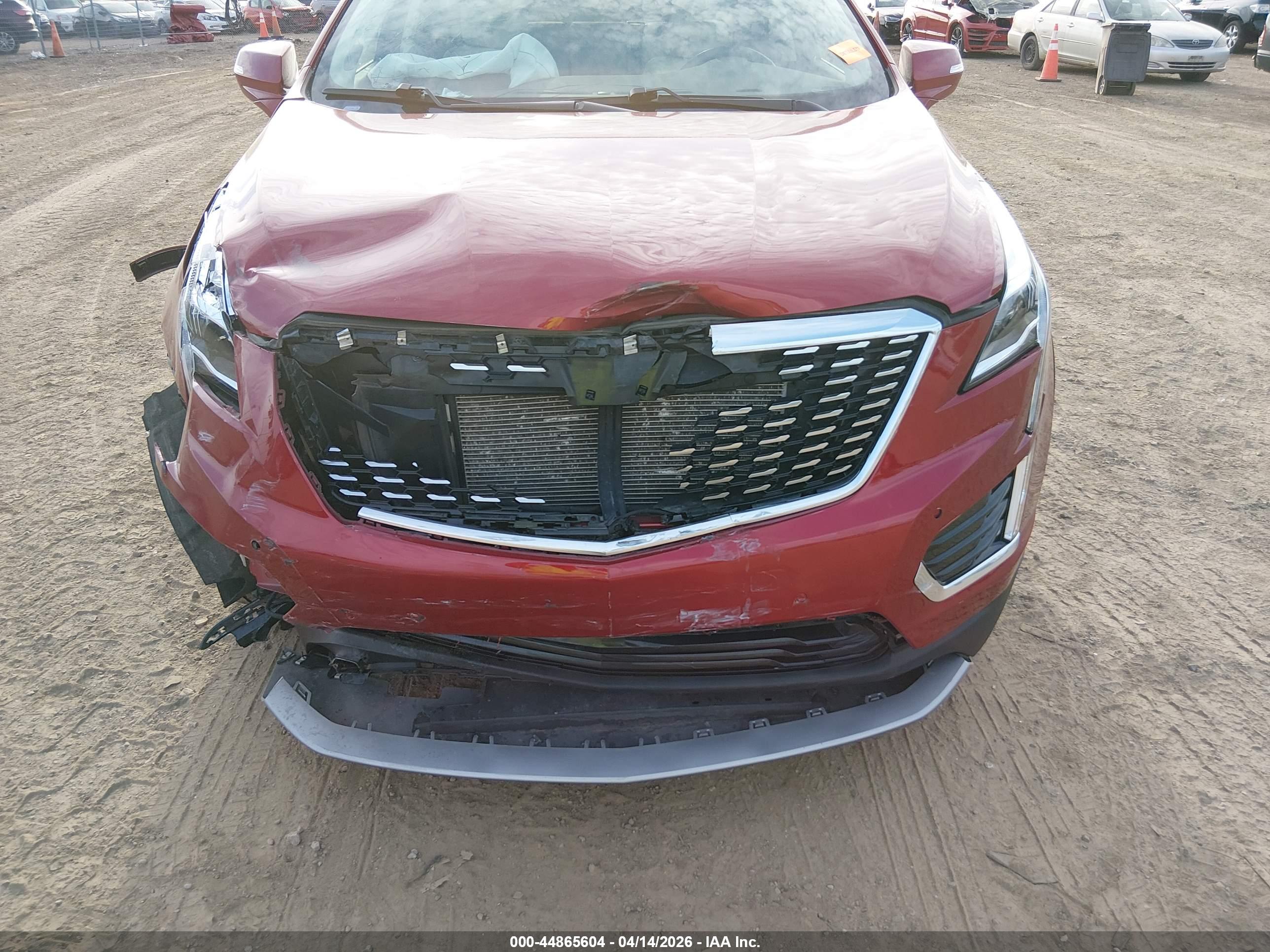 CADILLAC XT5 image 6