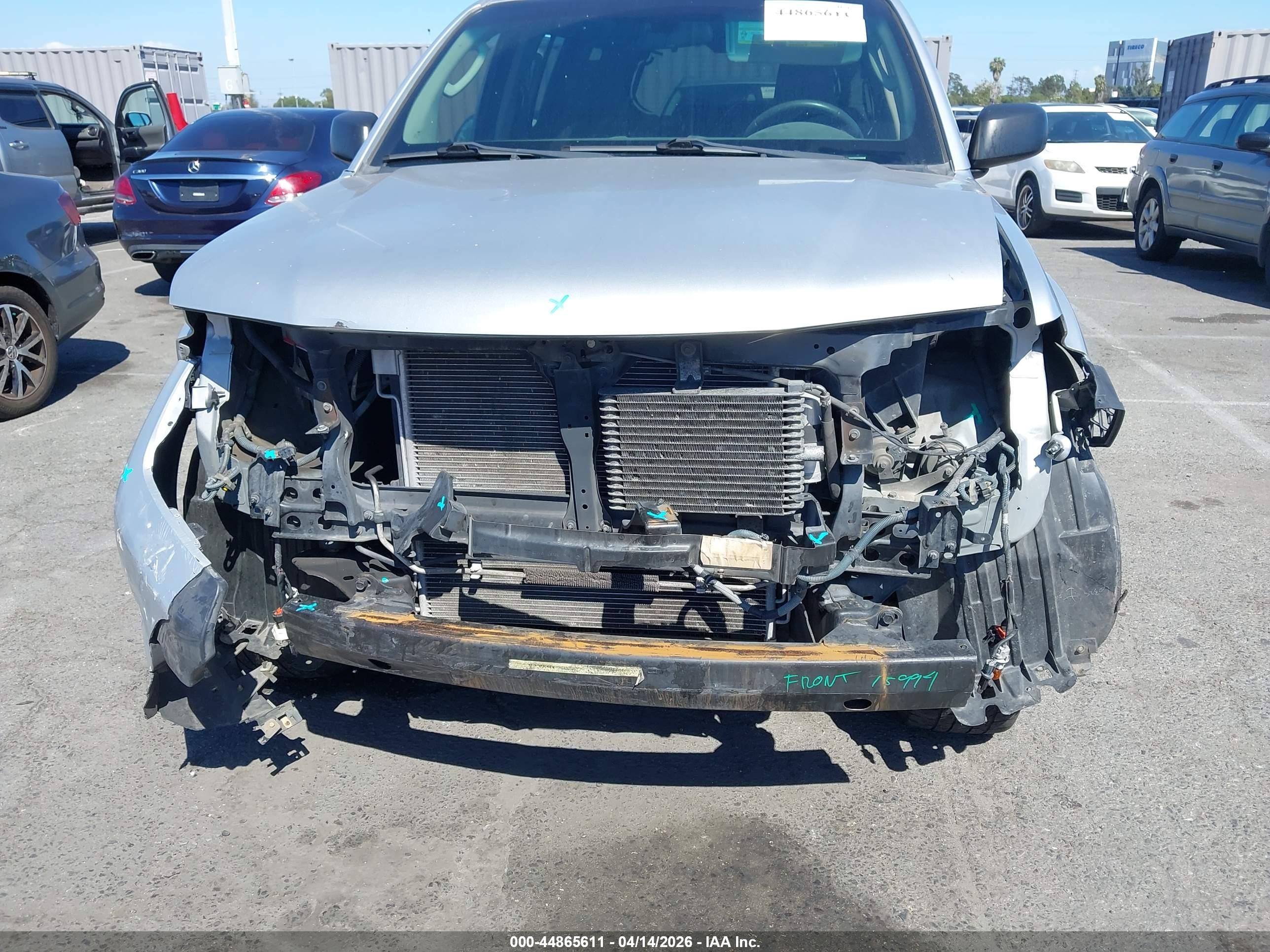 NISSAN PATHFINDER image 6