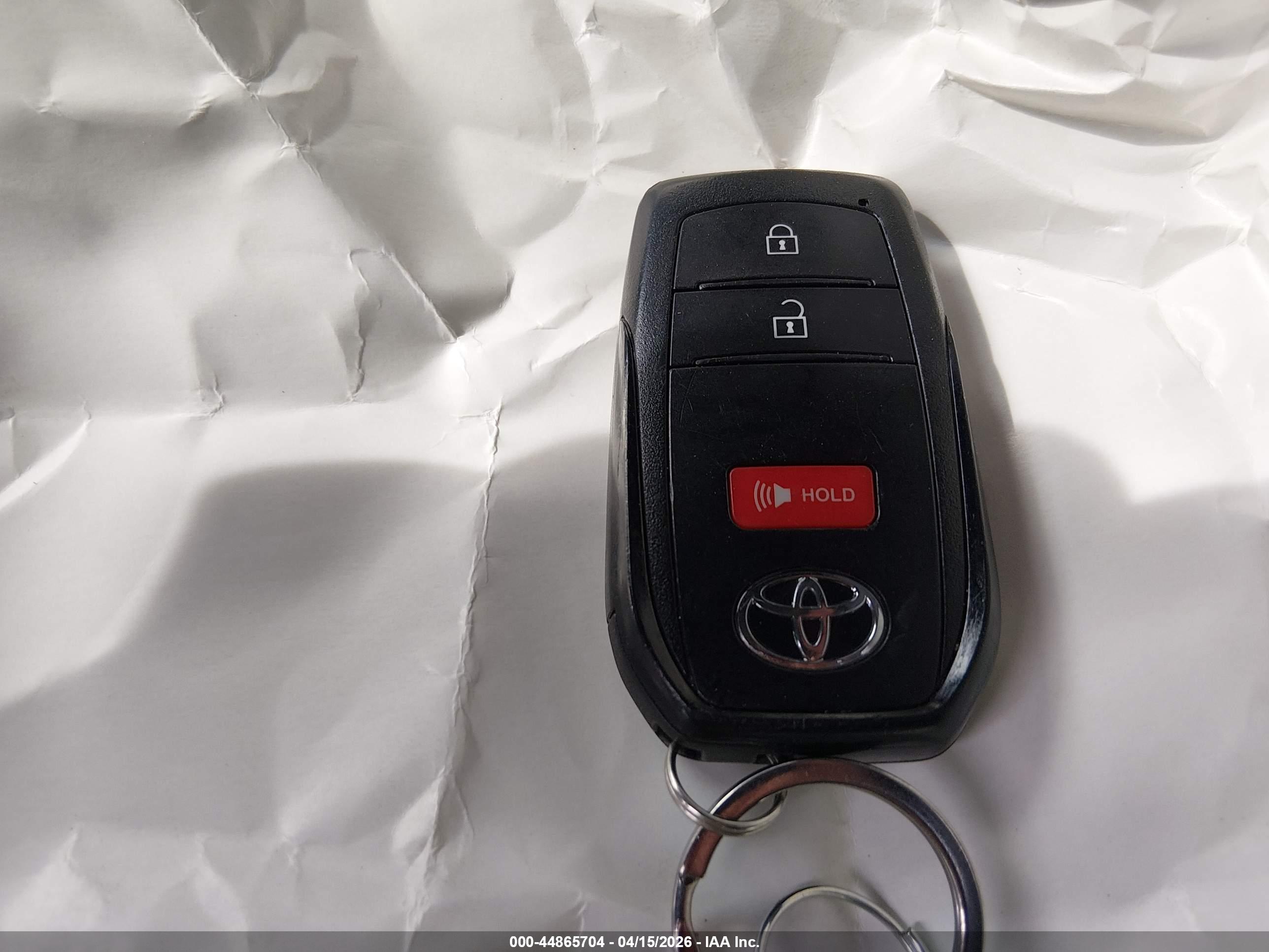 TOYOTA 4RUNNER image 11