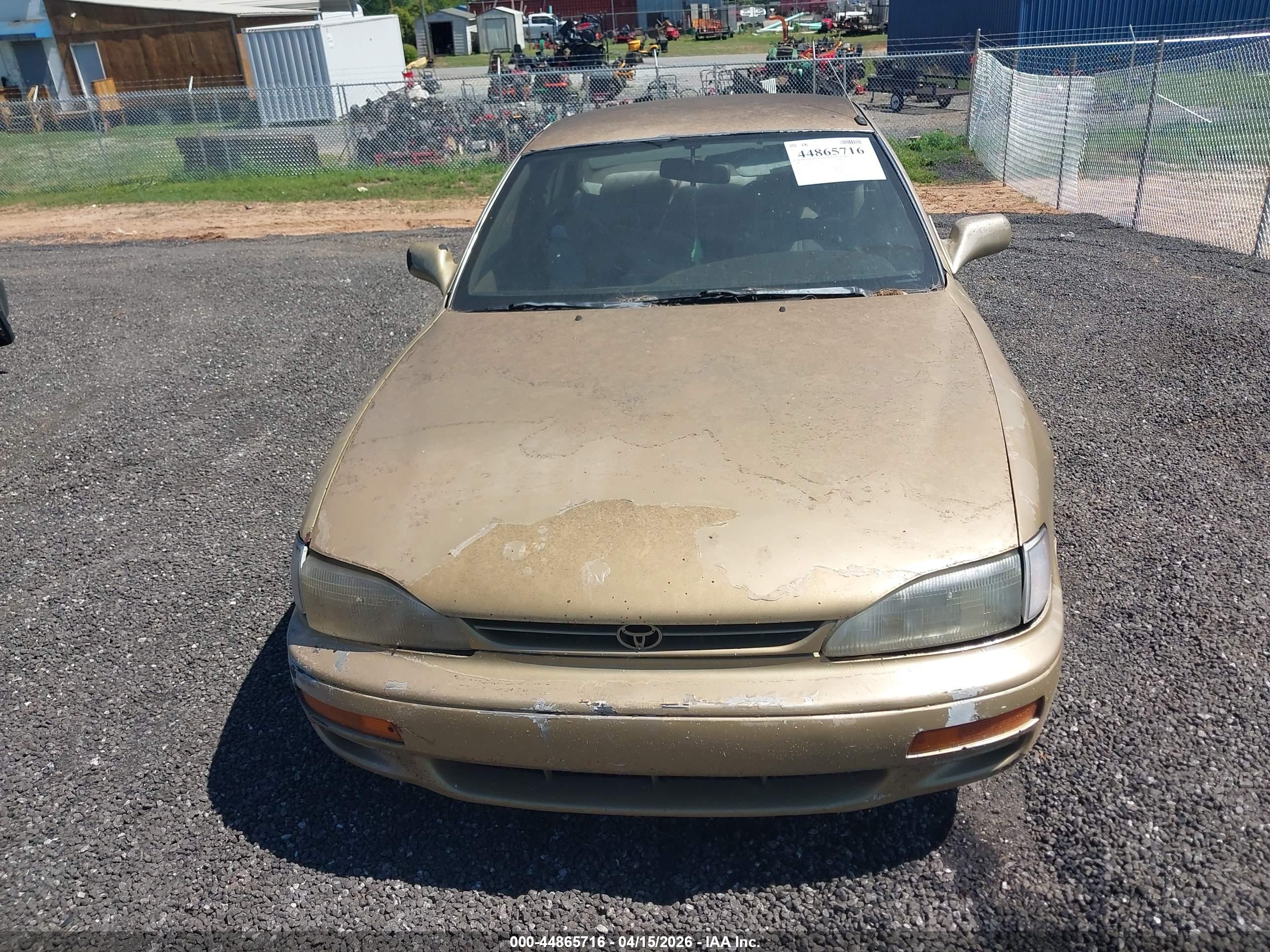 TOYOTA CAMRY image 6