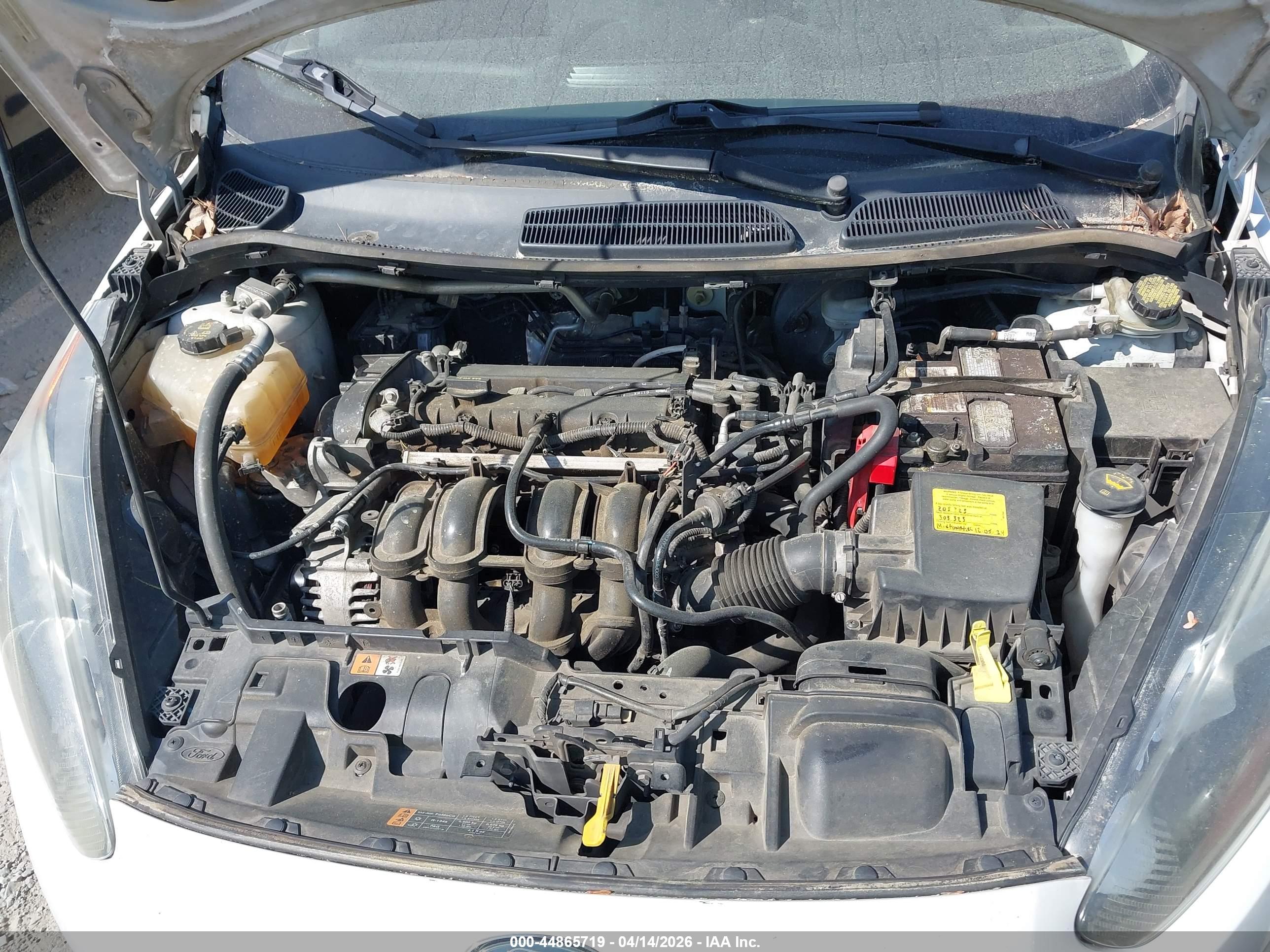 FORD FIESTA image 10