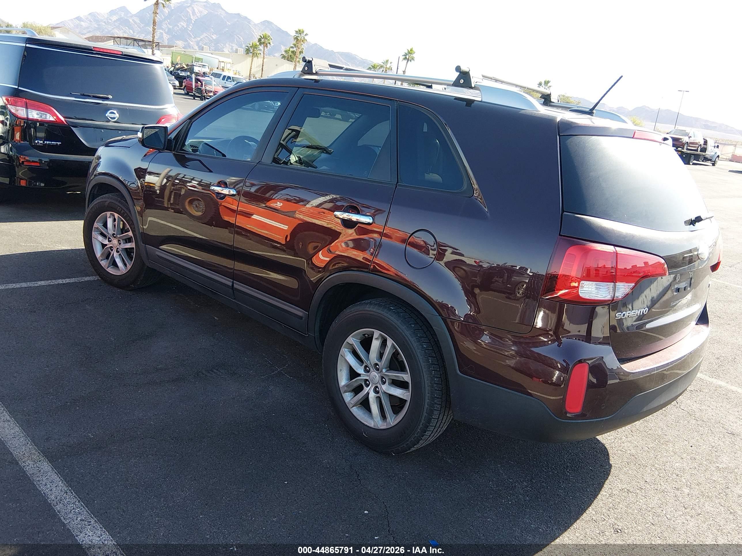KIA SORENTO image 3