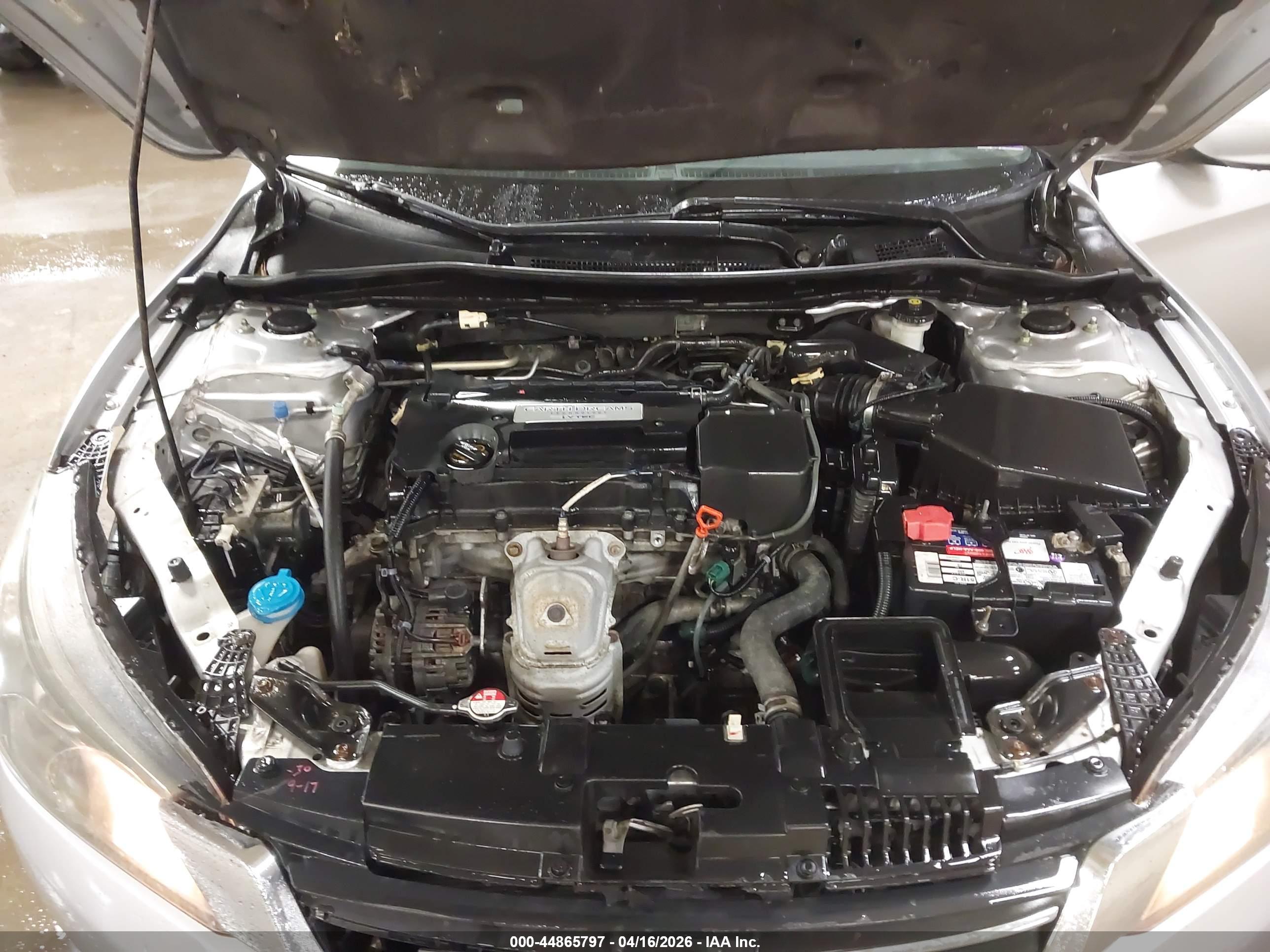 HONDA ACCORD image 10