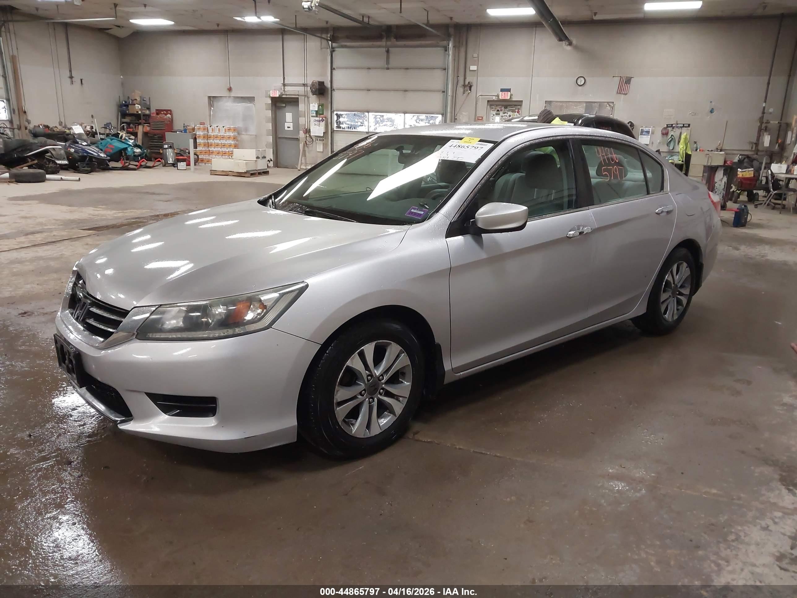 HONDA ACCORD image 2