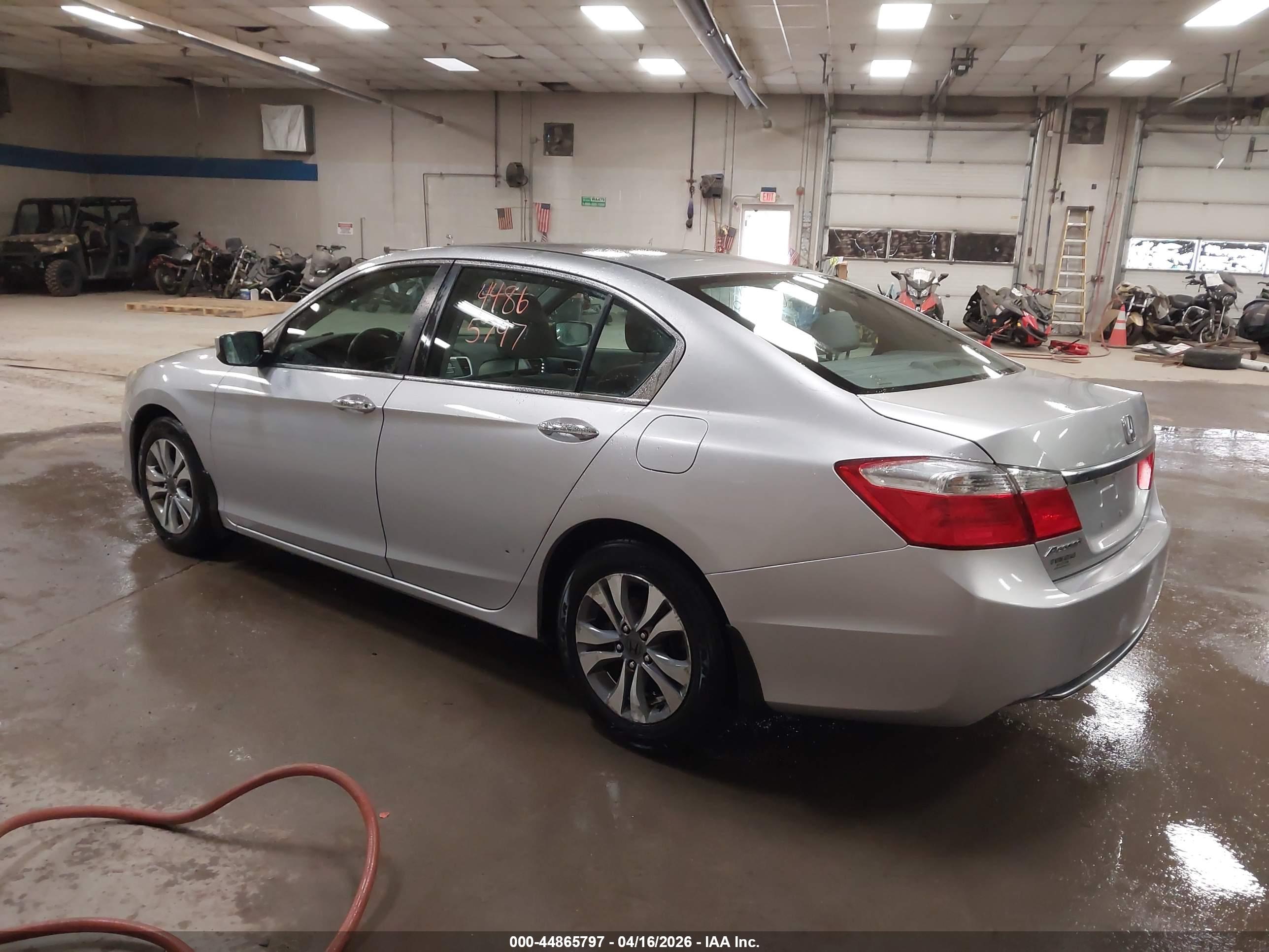 HONDA ACCORD image 3
