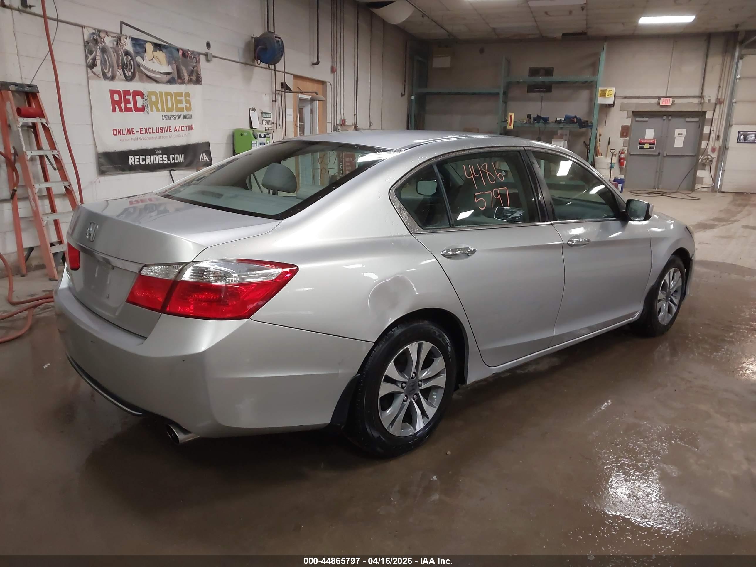 HONDA ACCORD image 4