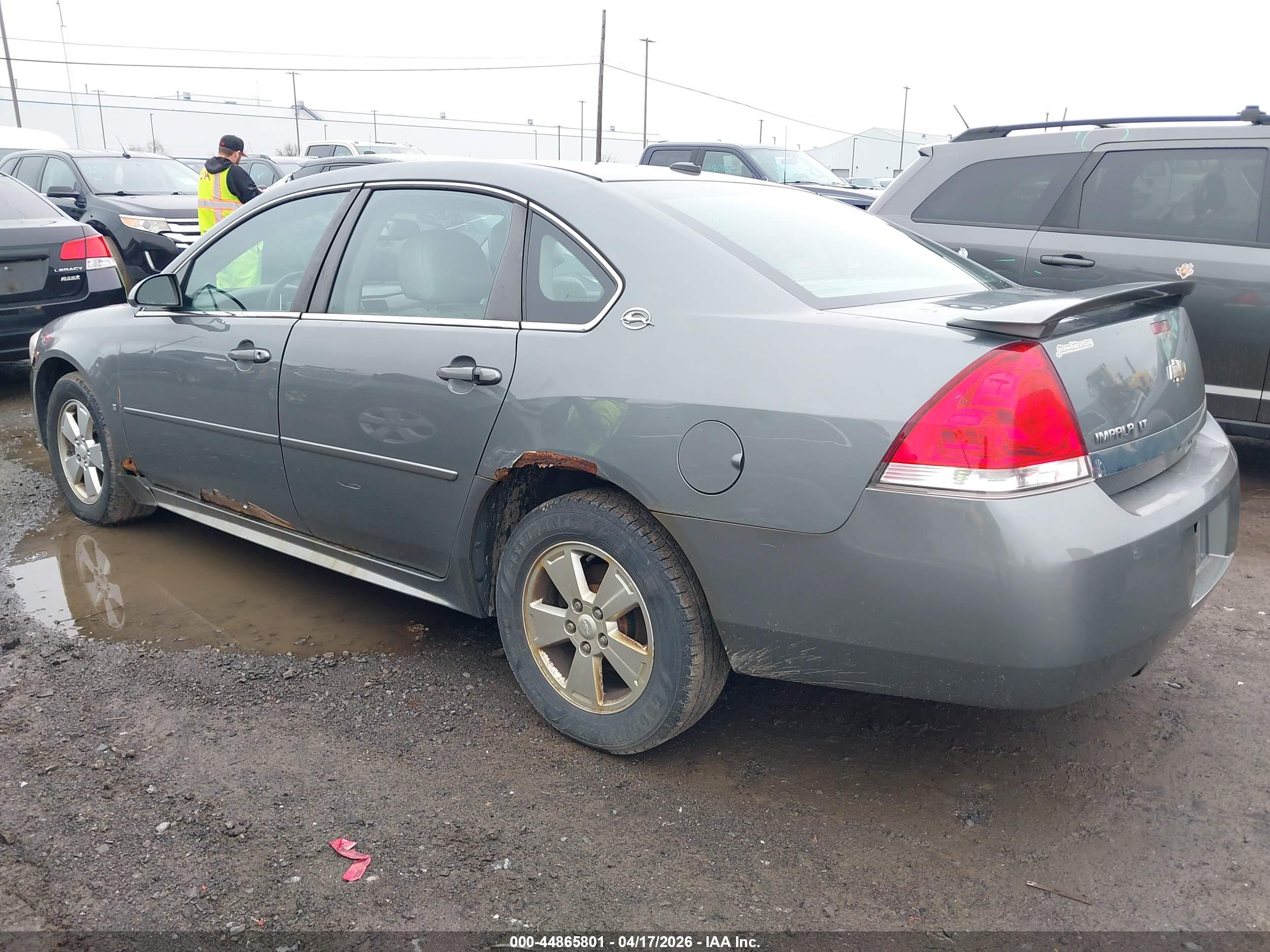 CHEVROLET IMPALA image 3