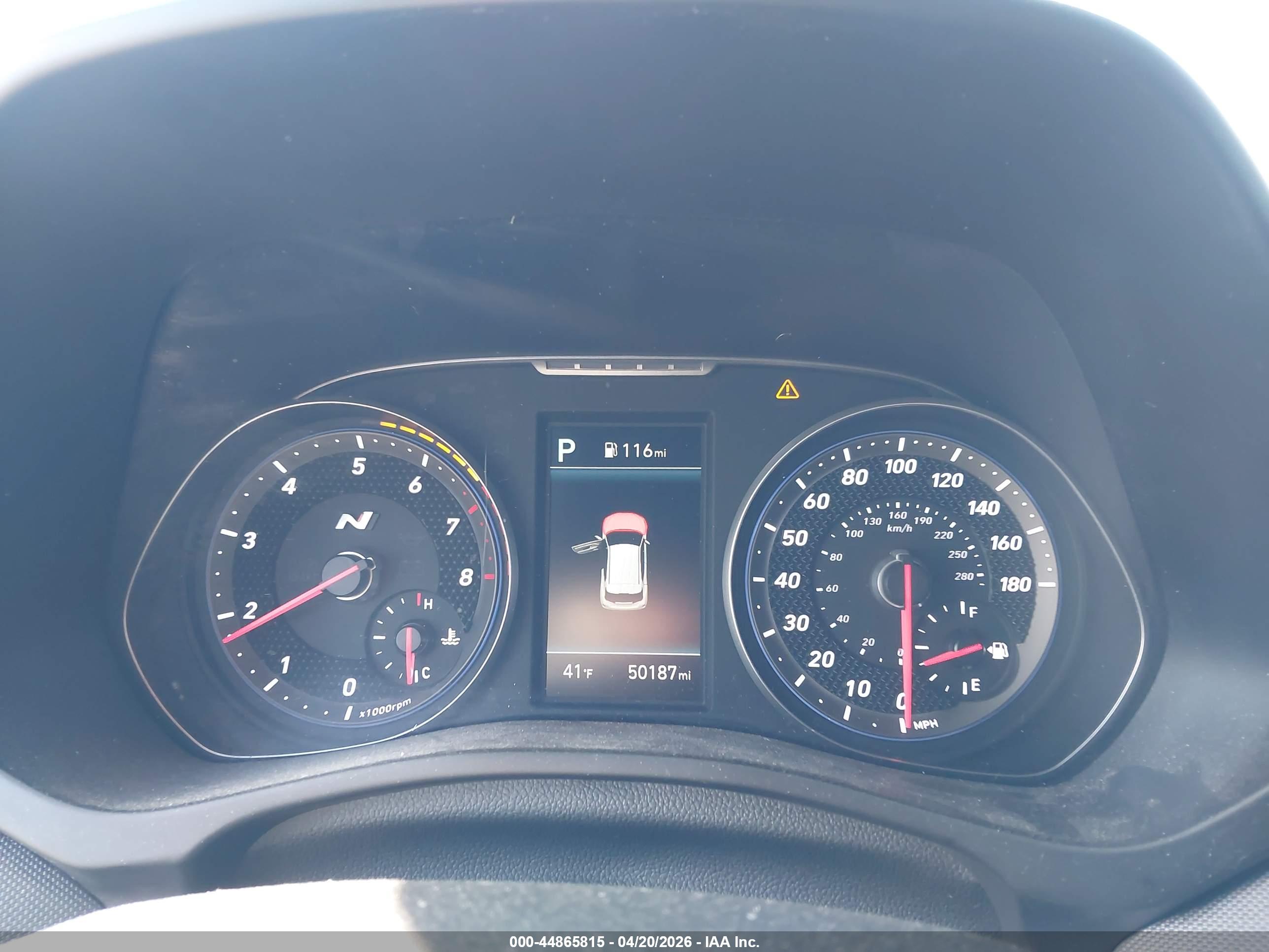 HYUNDAI VELOSTER image 7