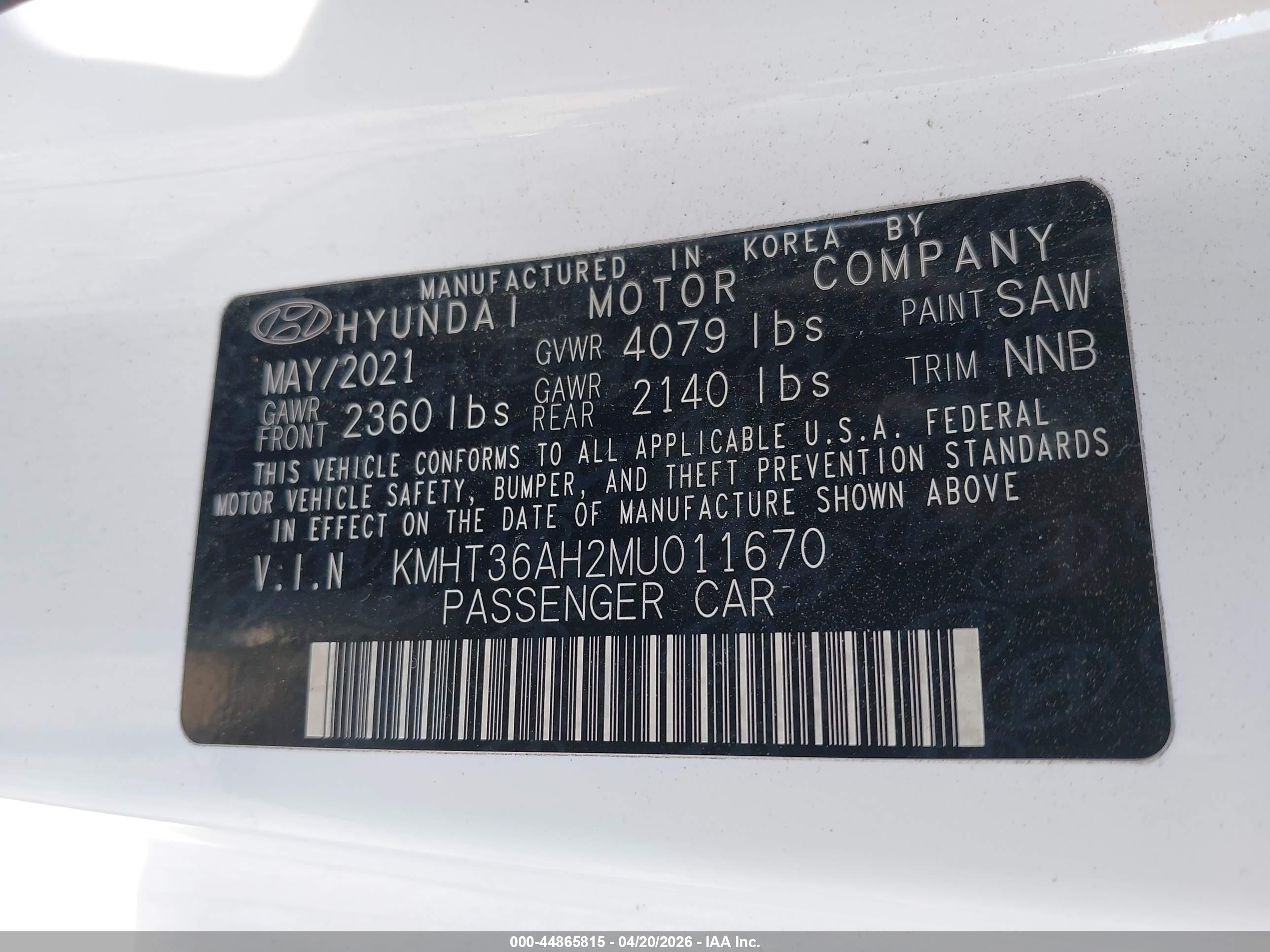 HYUNDAI VELOSTER image 9