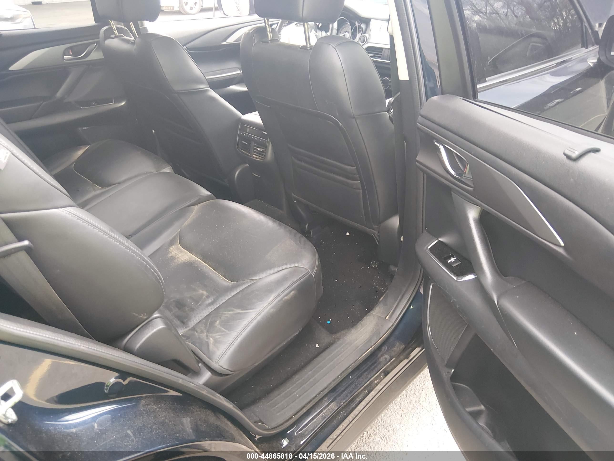 MAZDA CX-9 image 8