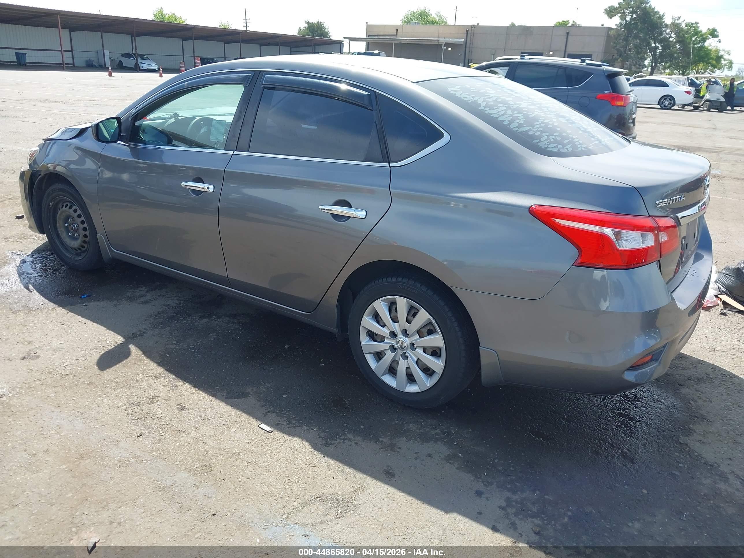 NISSAN SENTRA image 3