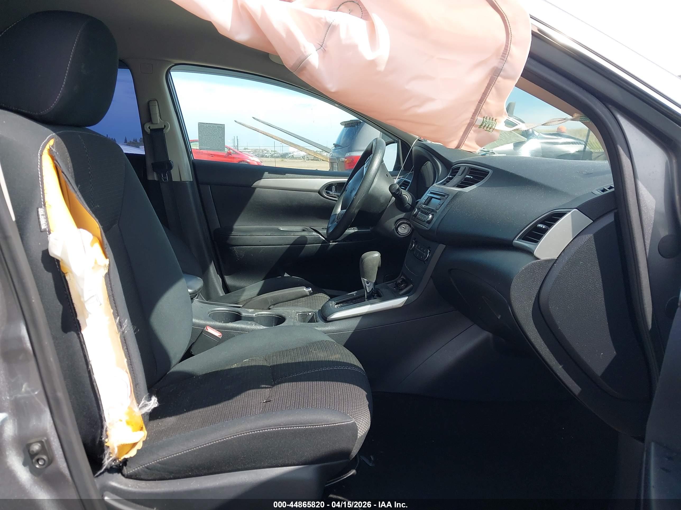 NISSAN SENTRA image 5