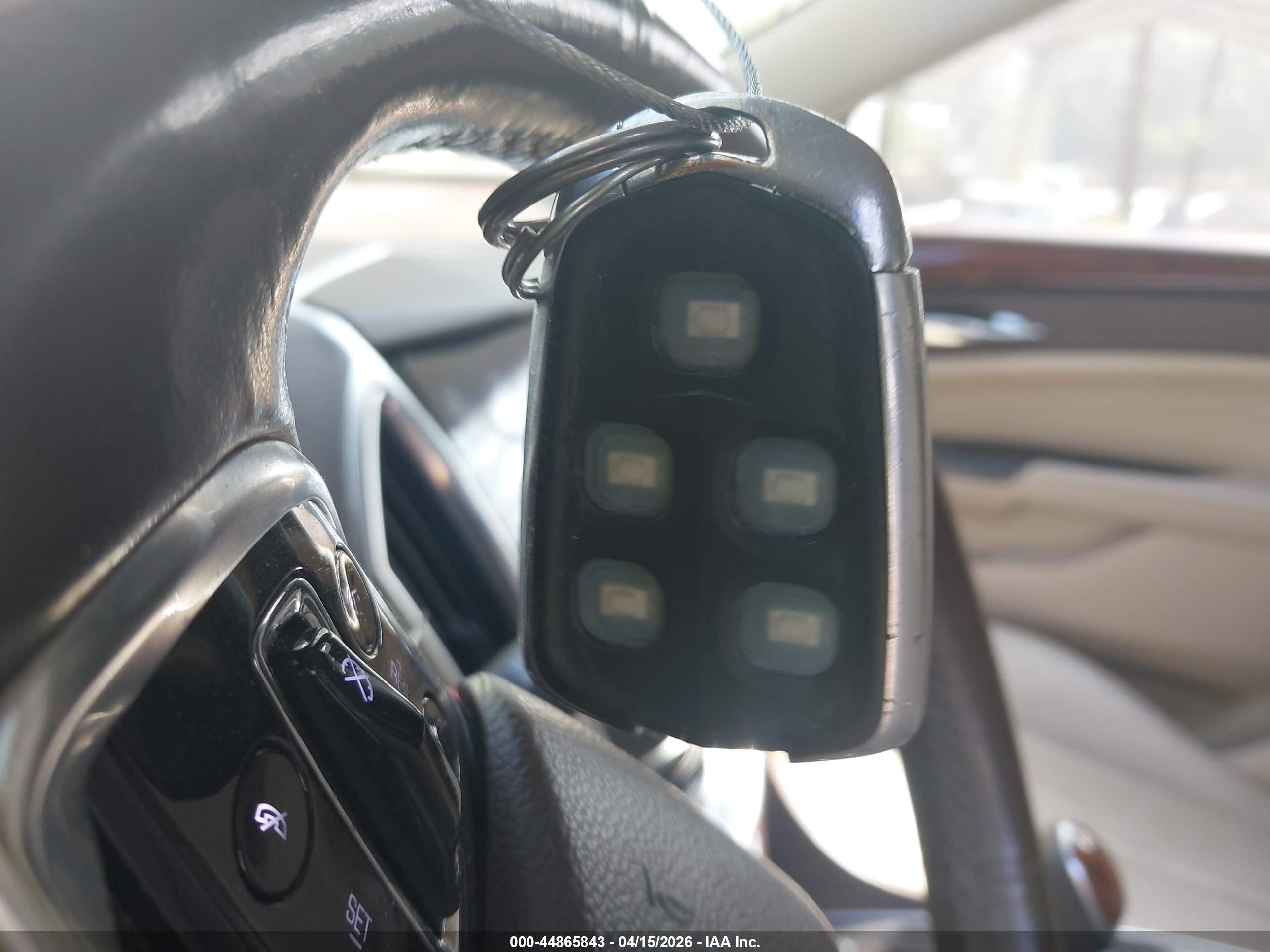 CADILLAC SRX image 11