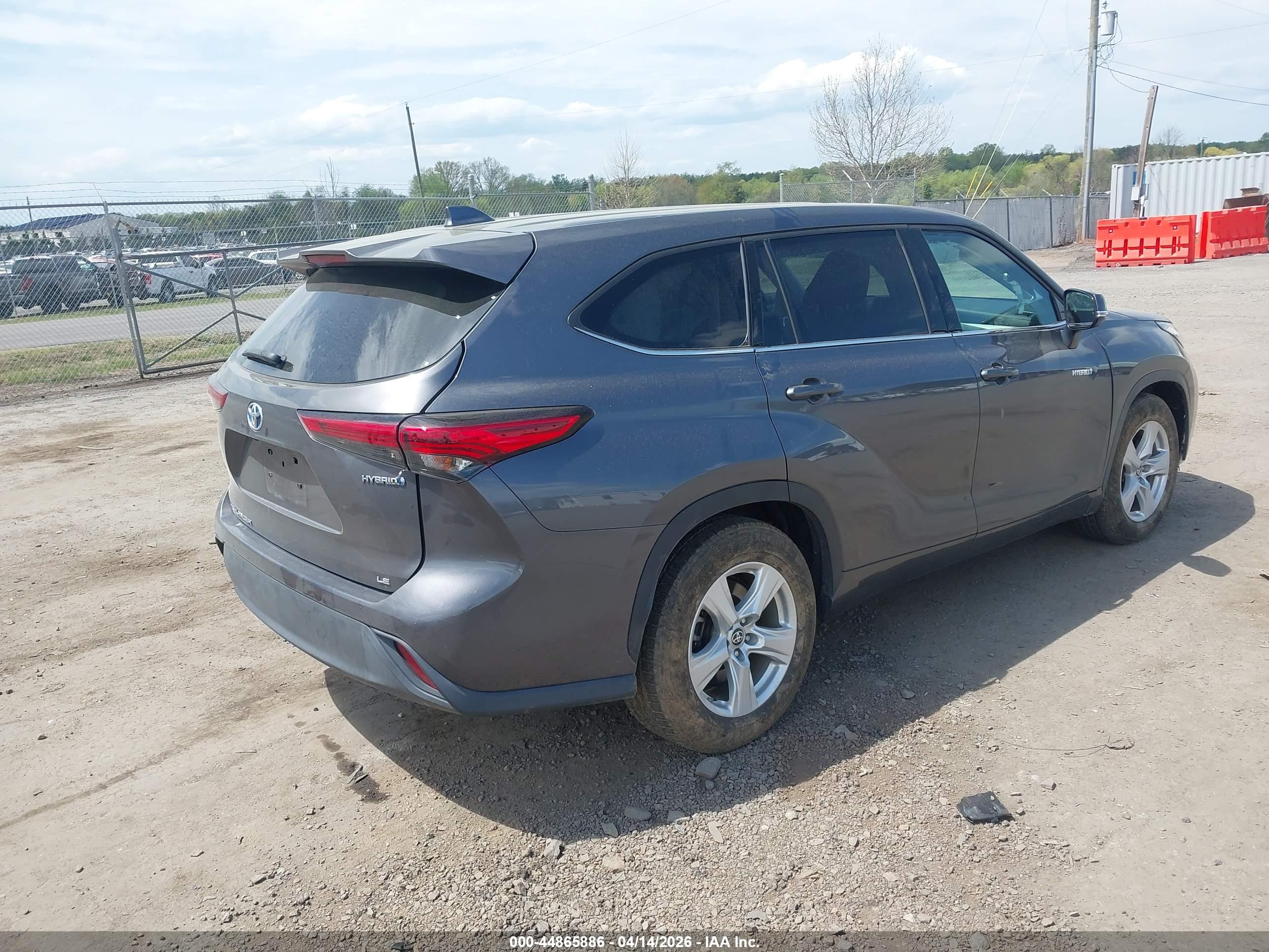 TOYOTA HIGHLANDER image 4