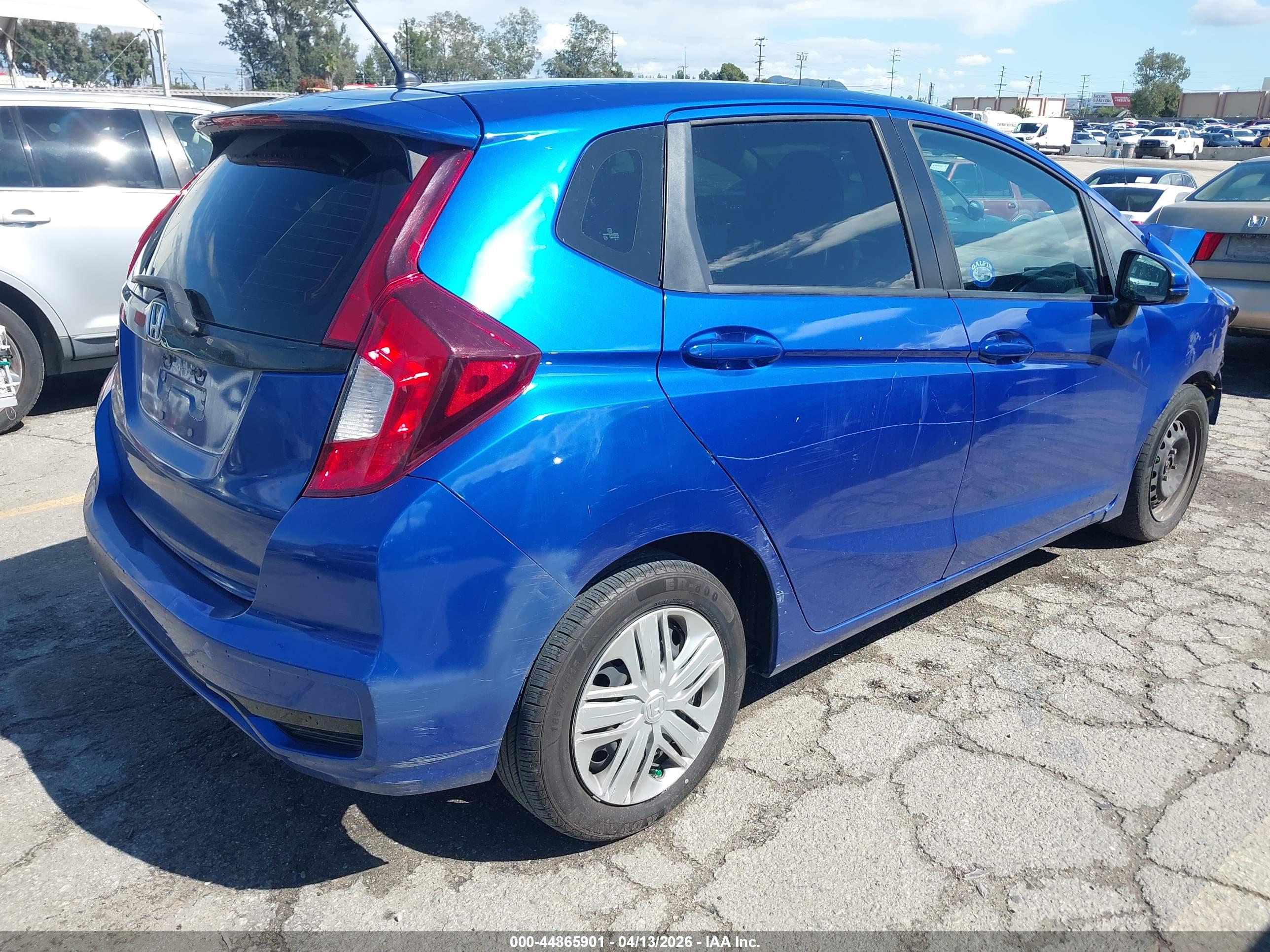 HONDA FIT image 4