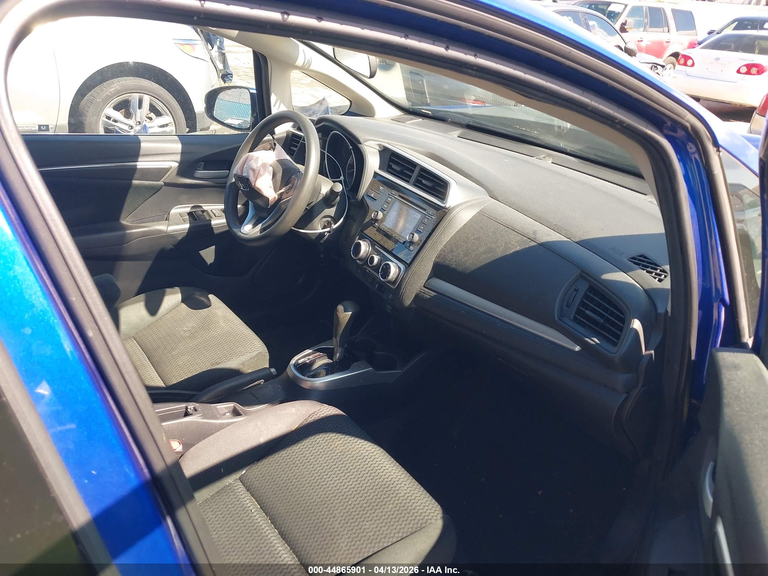 HONDA FIT image 5
