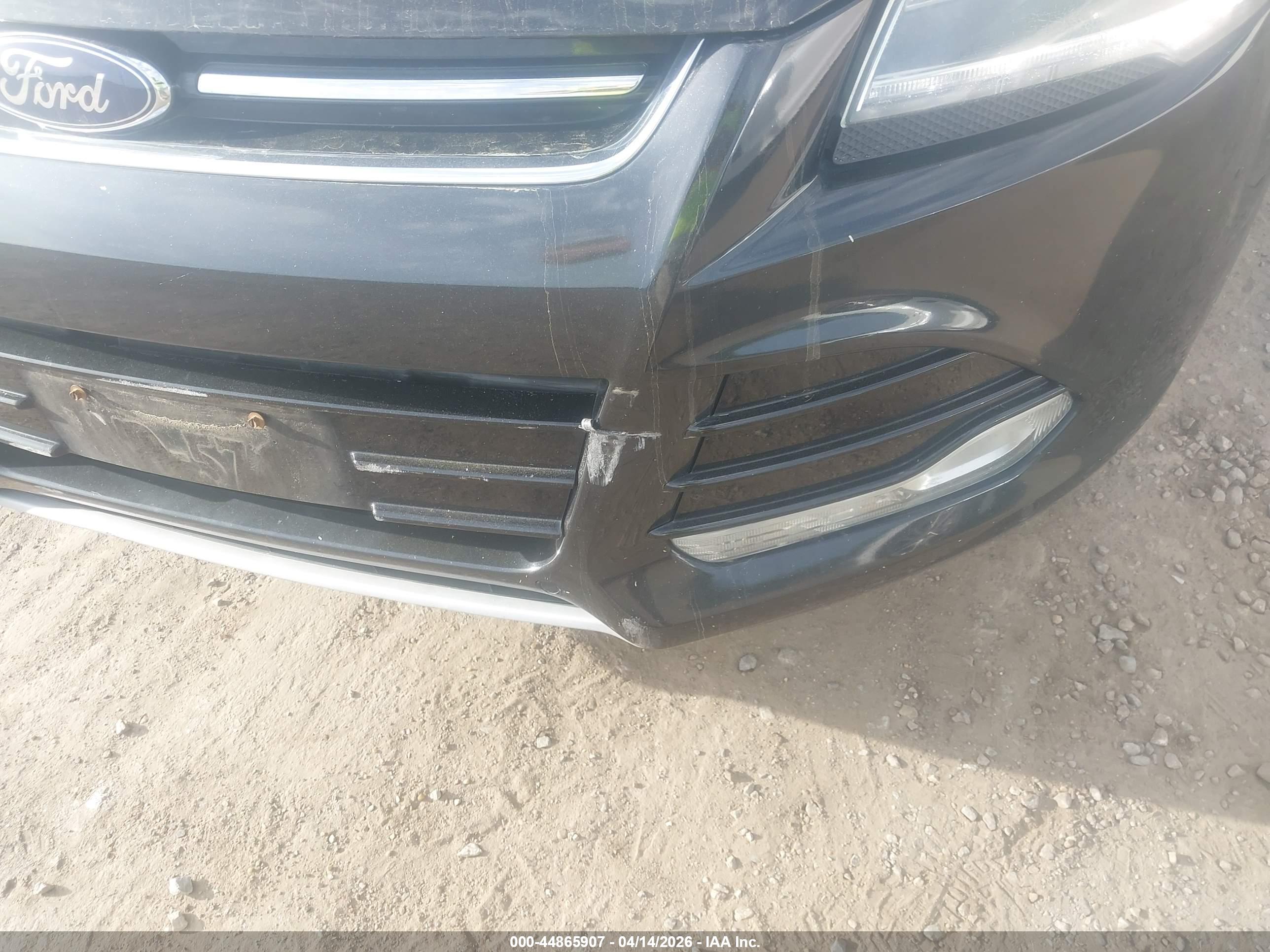 FORD ESCAPE image 6