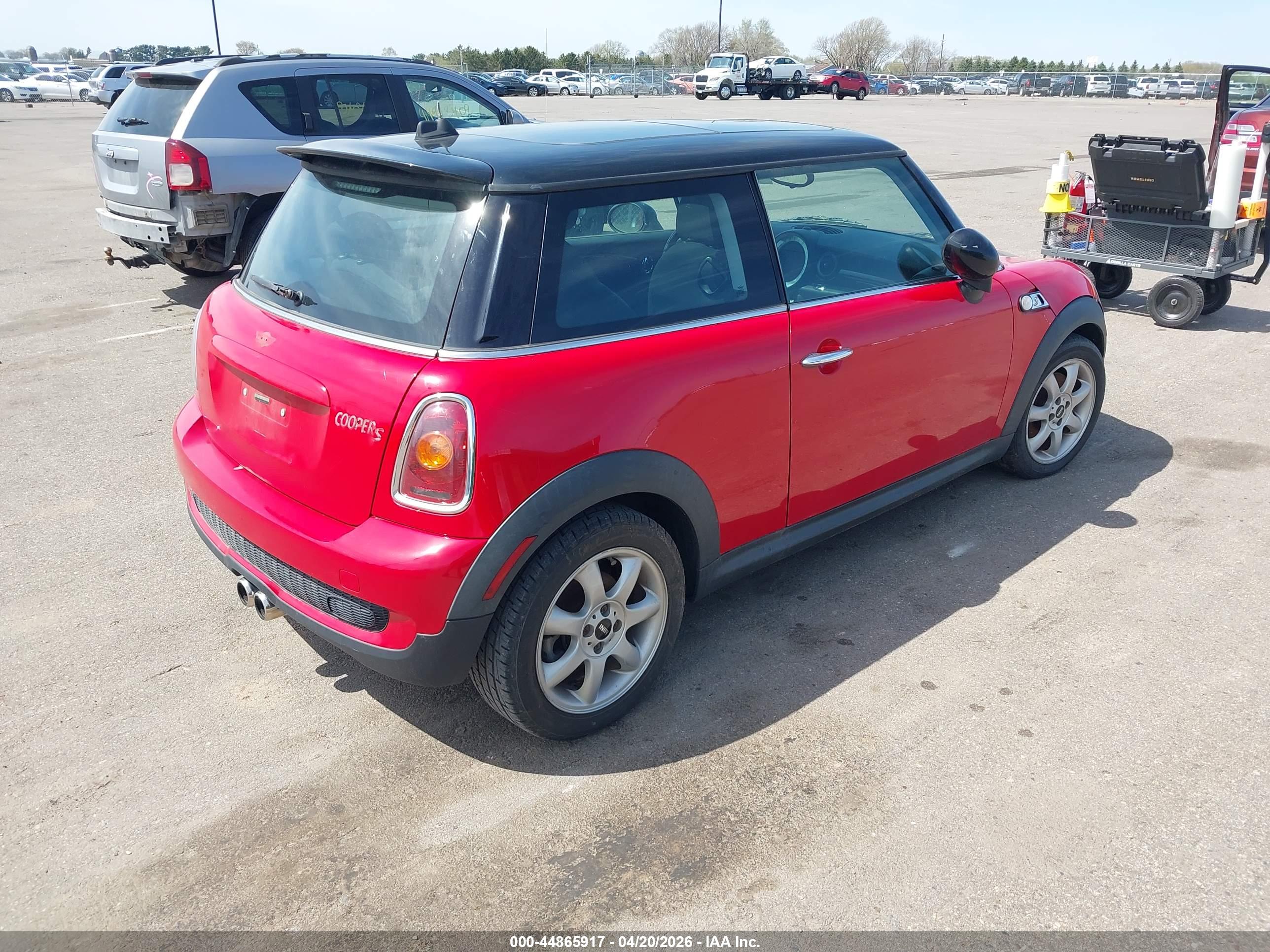 MINI COOPER image 4