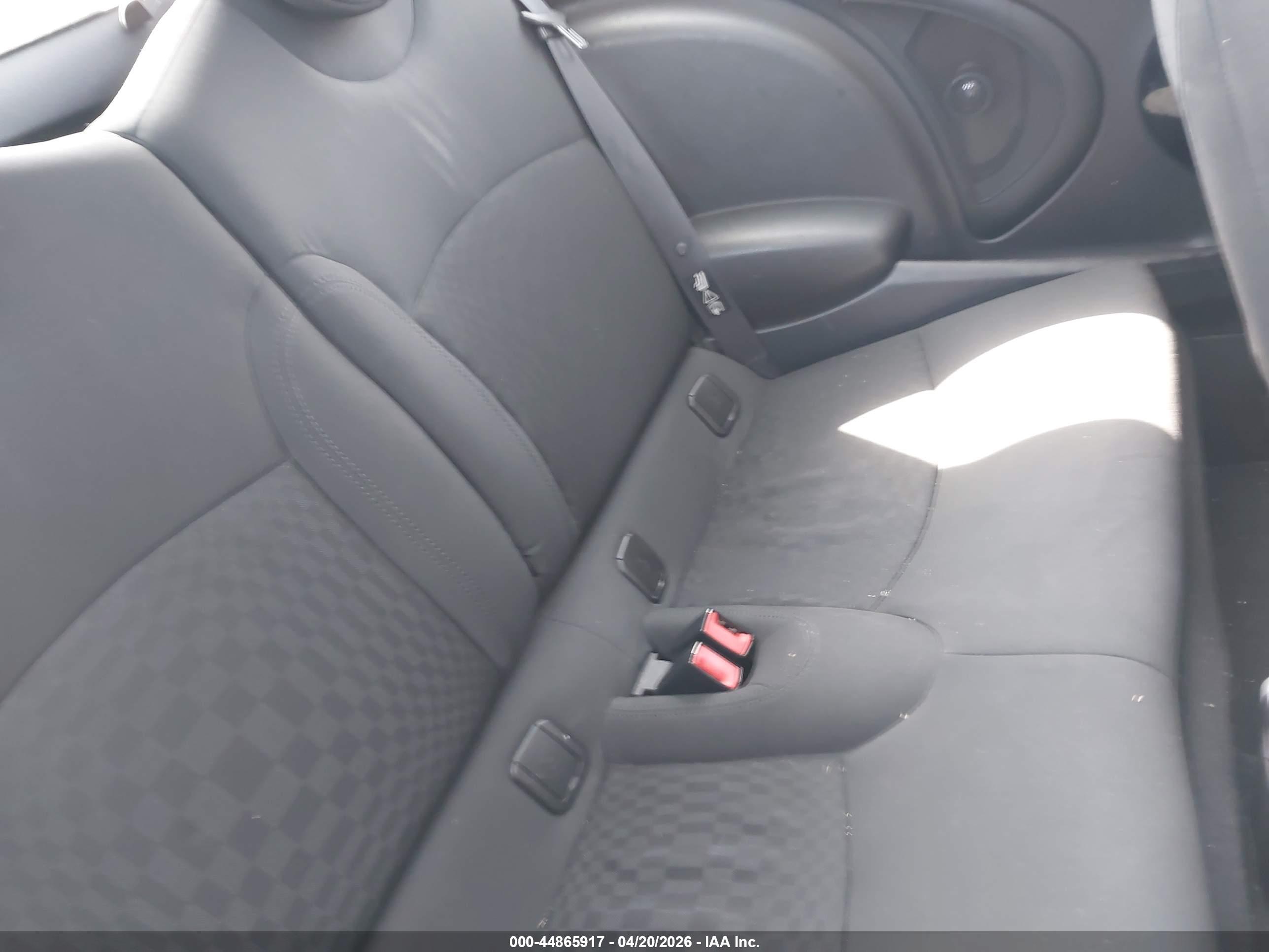 MINI COOPER image 8