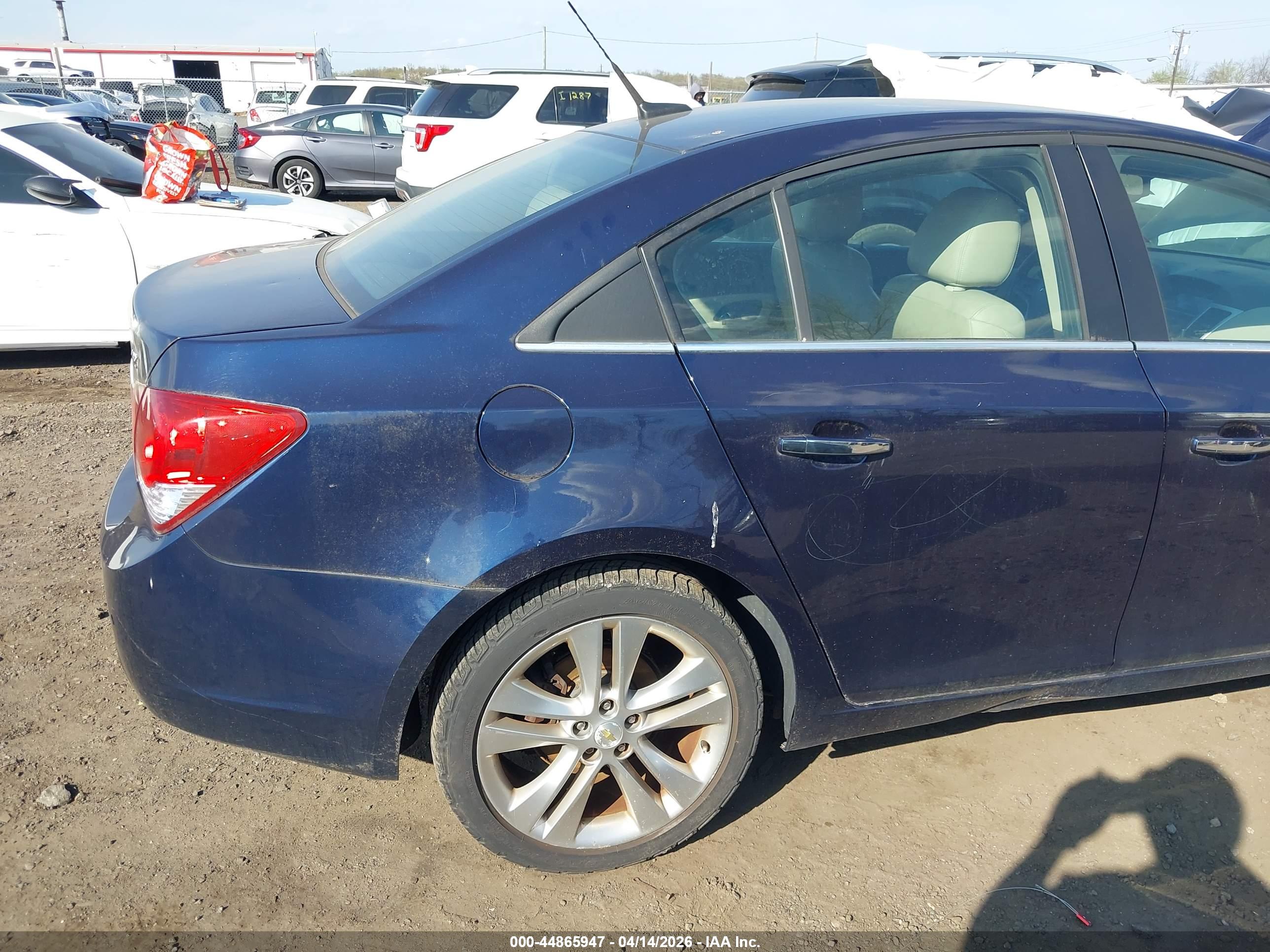 CHEVROLET CRUZE image 6