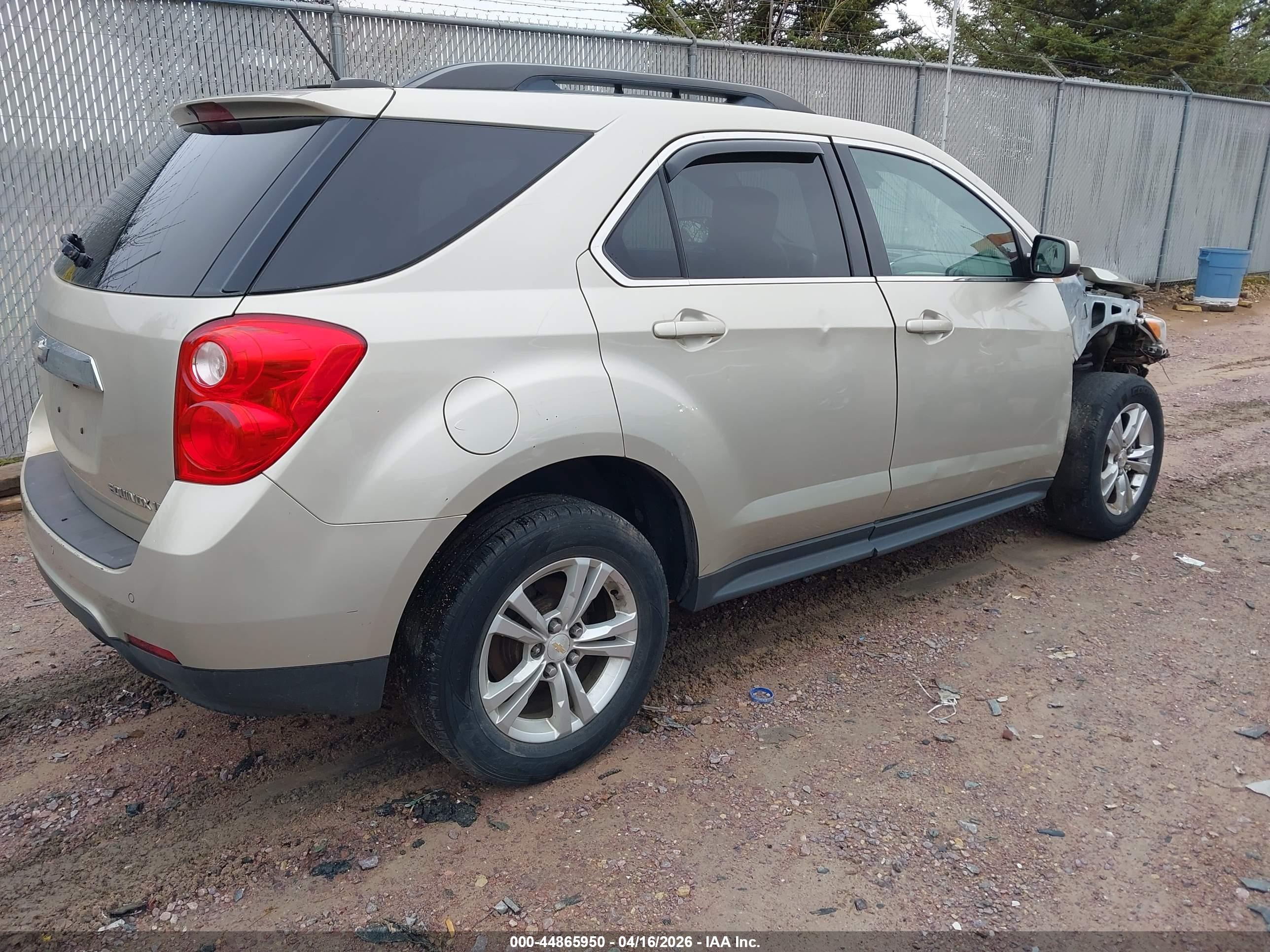 CHEVROLET EQUINOX image 4