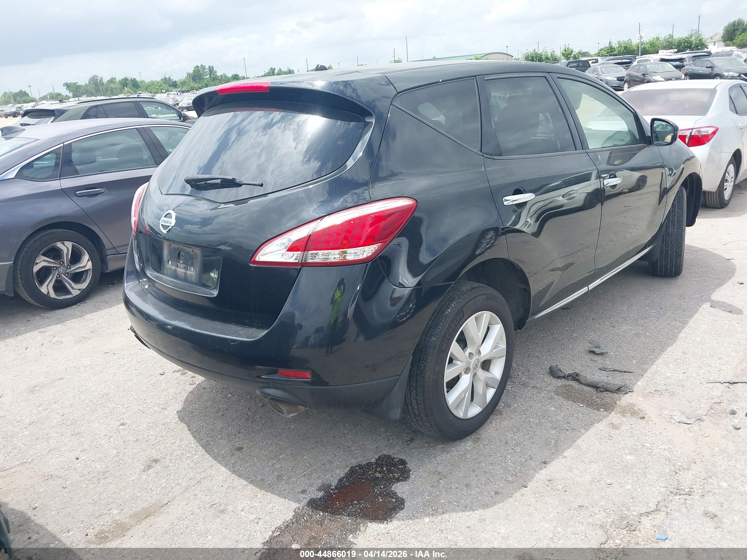 NISSAN MURANO image 4
